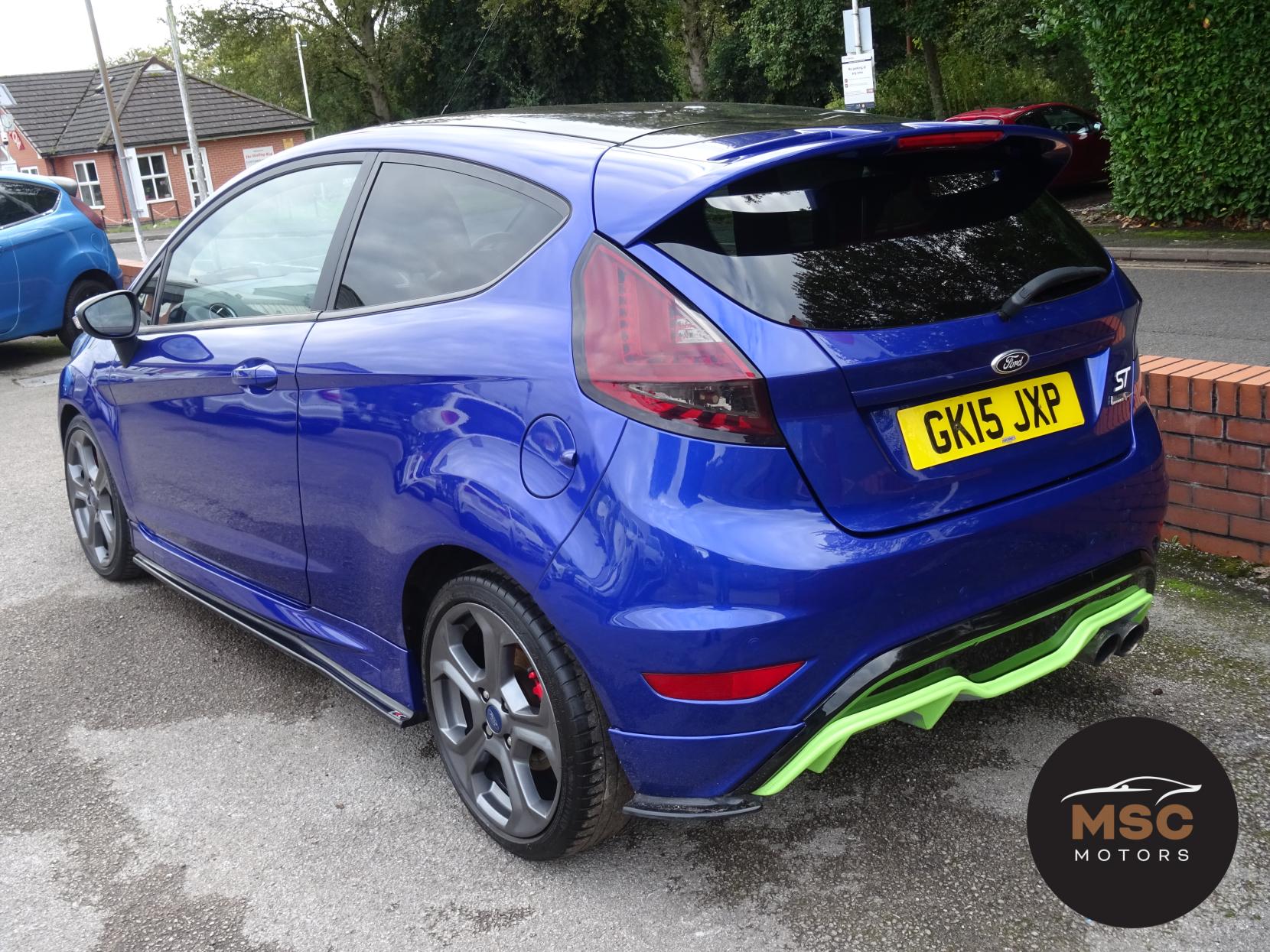 Ford Fiesta 1.6T EcoBoost ST-3 Hatchback 3dr Petrol Manual Euro 6 (182 ps)