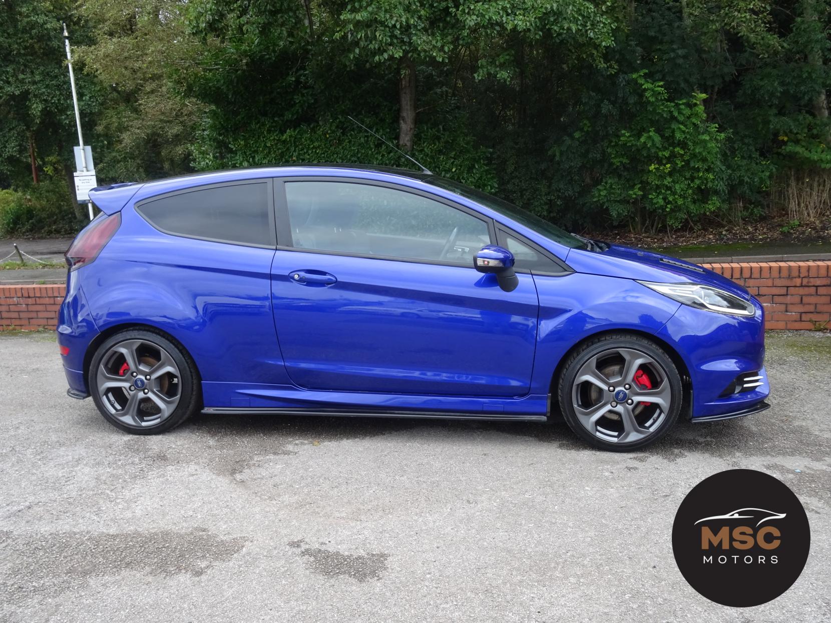 Ford Fiesta 1.6T EcoBoost ST-3 Hatchback 3dr Petrol Manual Euro 6 (182 ps)