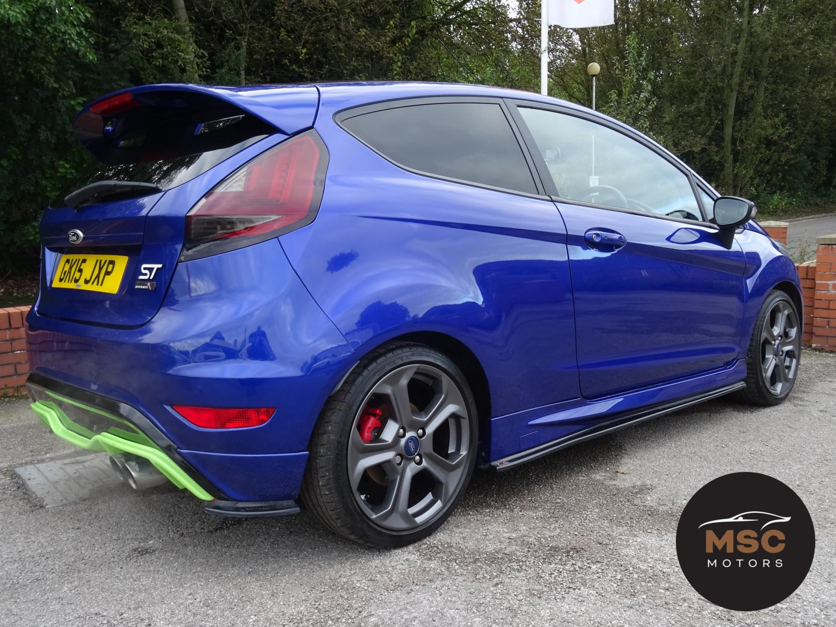 Ford Fiesta 1.6T EcoBoost ST-3 Hatchback 3dr Petrol Manual Euro 6 (182 ps)