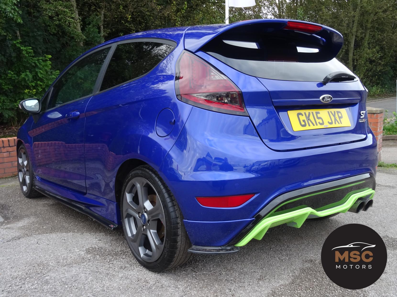 Ford Fiesta 1.6T EcoBoost ST-3 Hatchback 3dr Petrol Manual Euro 6 (182 ps)