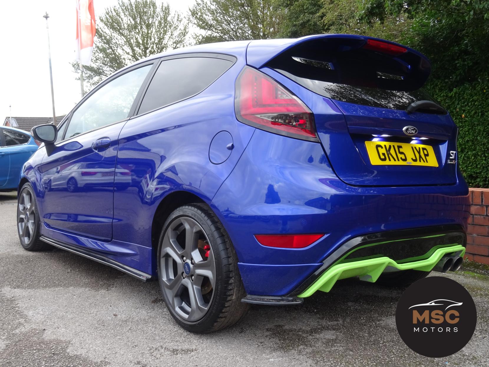 Ford Fiesta 1.6T EcoBoost ST-3 Hatchback 3dr Petrol Manual Euro 6 (182 ps)