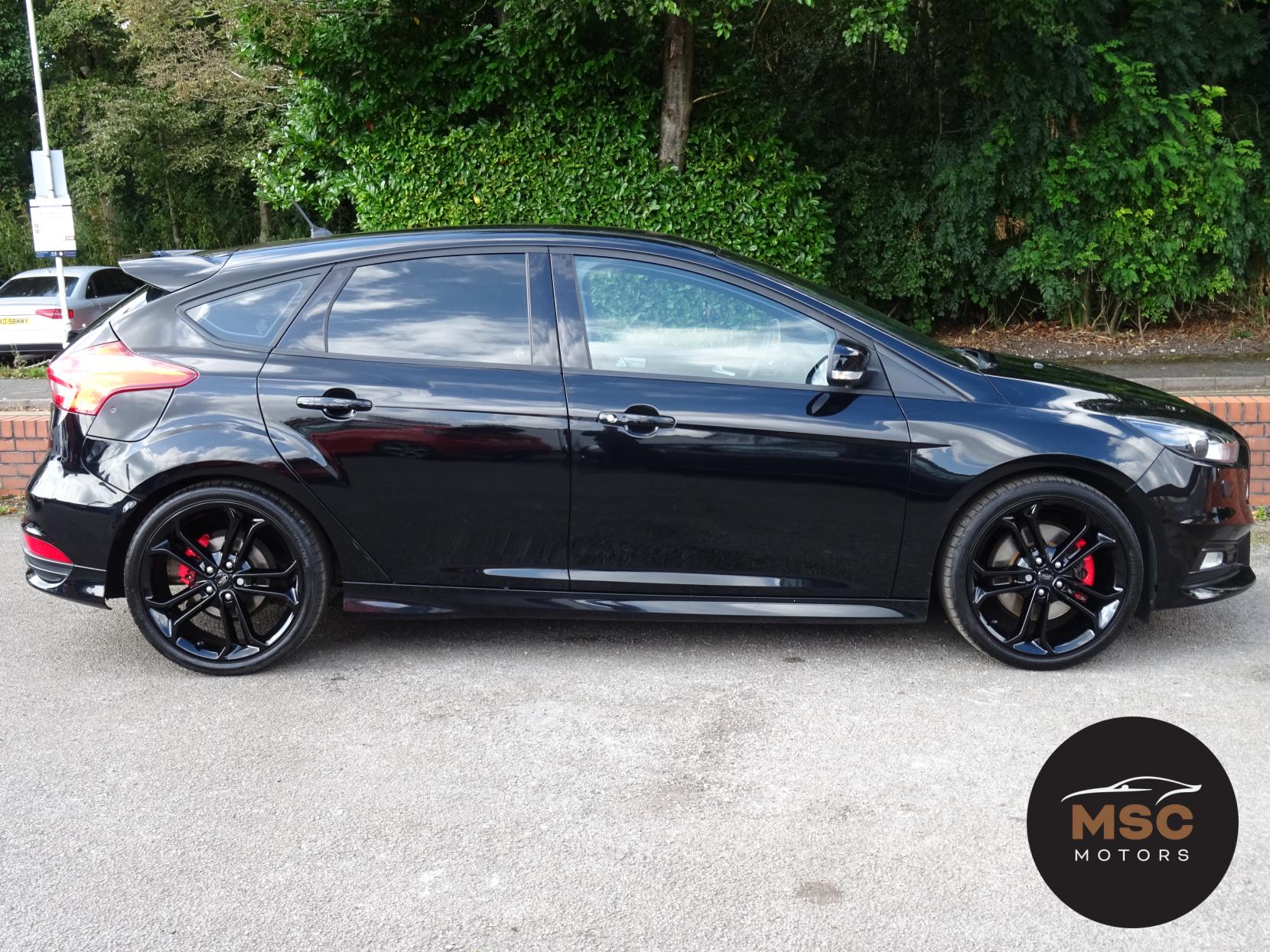 Ford Focus 2.0T EcoBoost ST-3 Hatchback 5dr Petrol Manual Euro 6 (s/s) (250 ps)