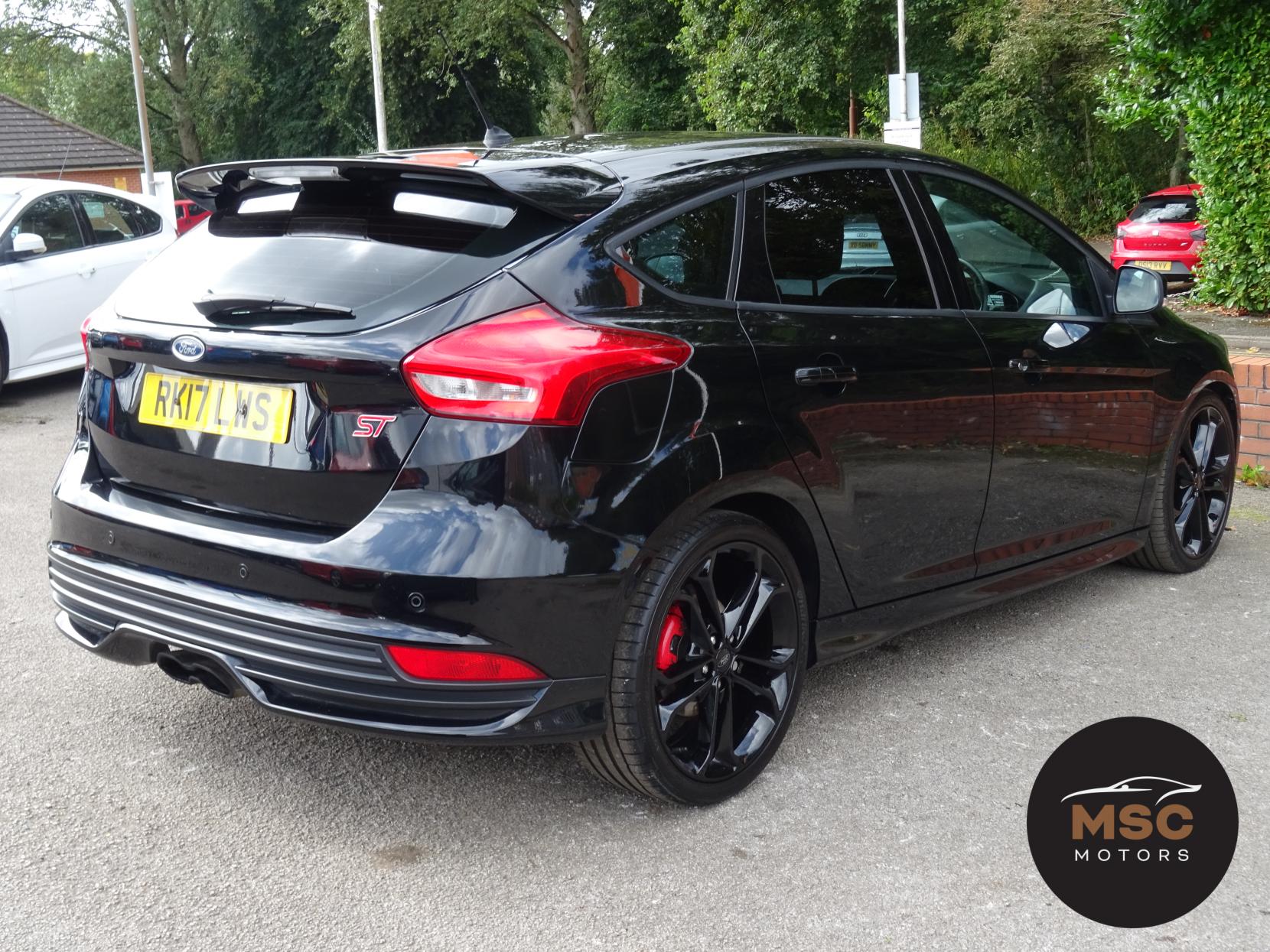 Ford Focus 2.0T EcoBoost ST-3 Hatchback 5dr Petrol Manual Euro 6 (s/s) (250 ps)