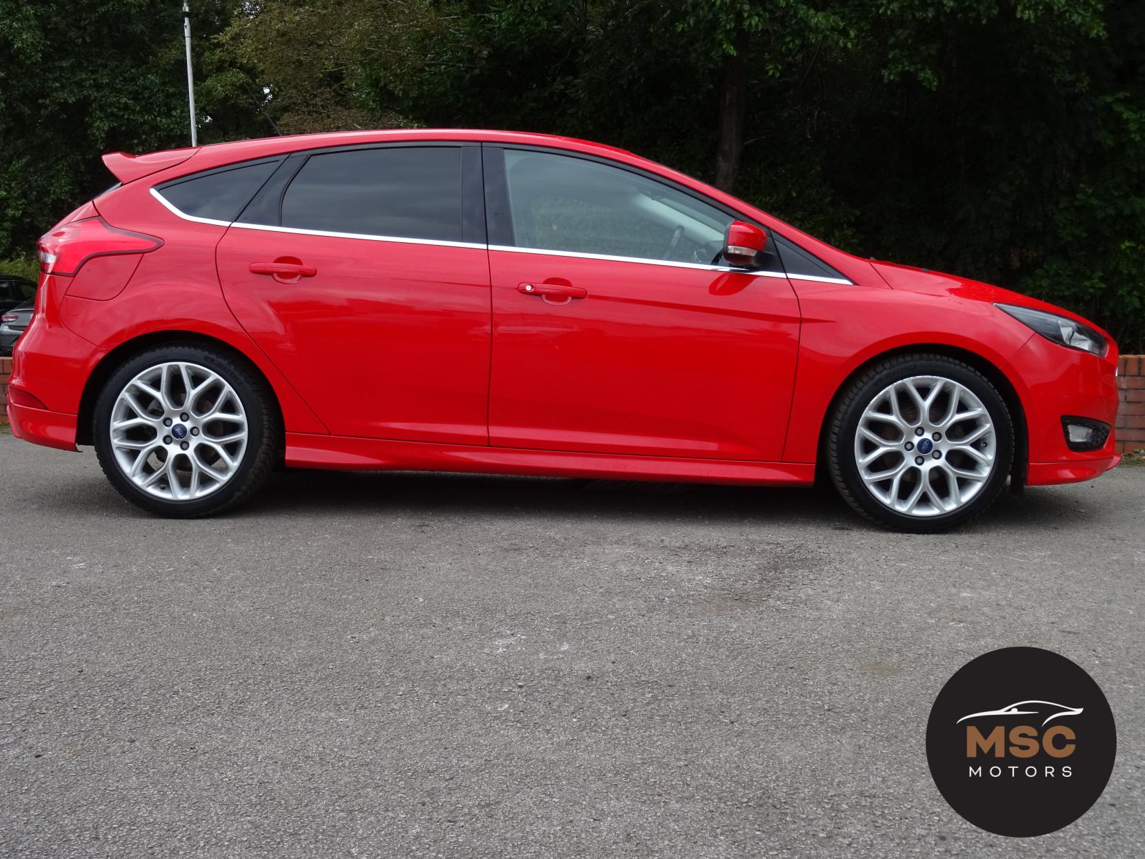 Ford Focus 1.0T EcoBoost Zetec S Hatchback 5dr Petrol Manual Euro 6 (s/s) (125 ps)