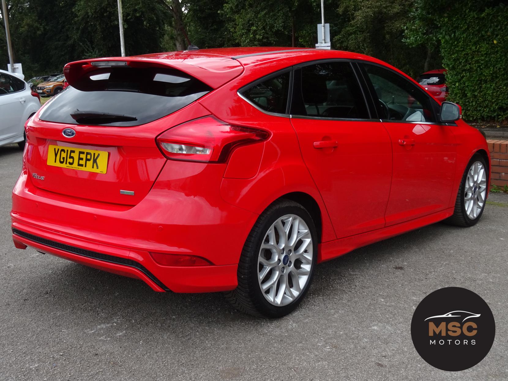 Ford Focus 1.0T EcoBoost Zetec S Hatchback 5dr Petrol Manual Euro 6 (s/s) (125 ps)