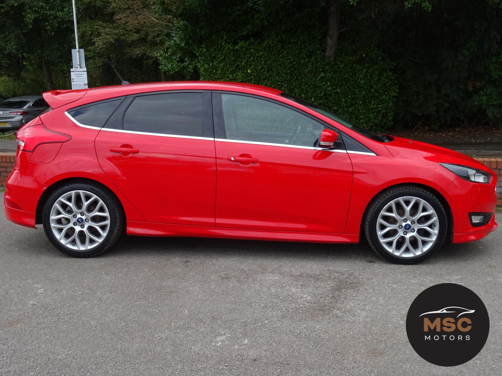 Ford Focus 1.0T EcoBoost Zetec S Hatchback 5dr Petrol Manual Euro 6 (s/s) (125 ps)