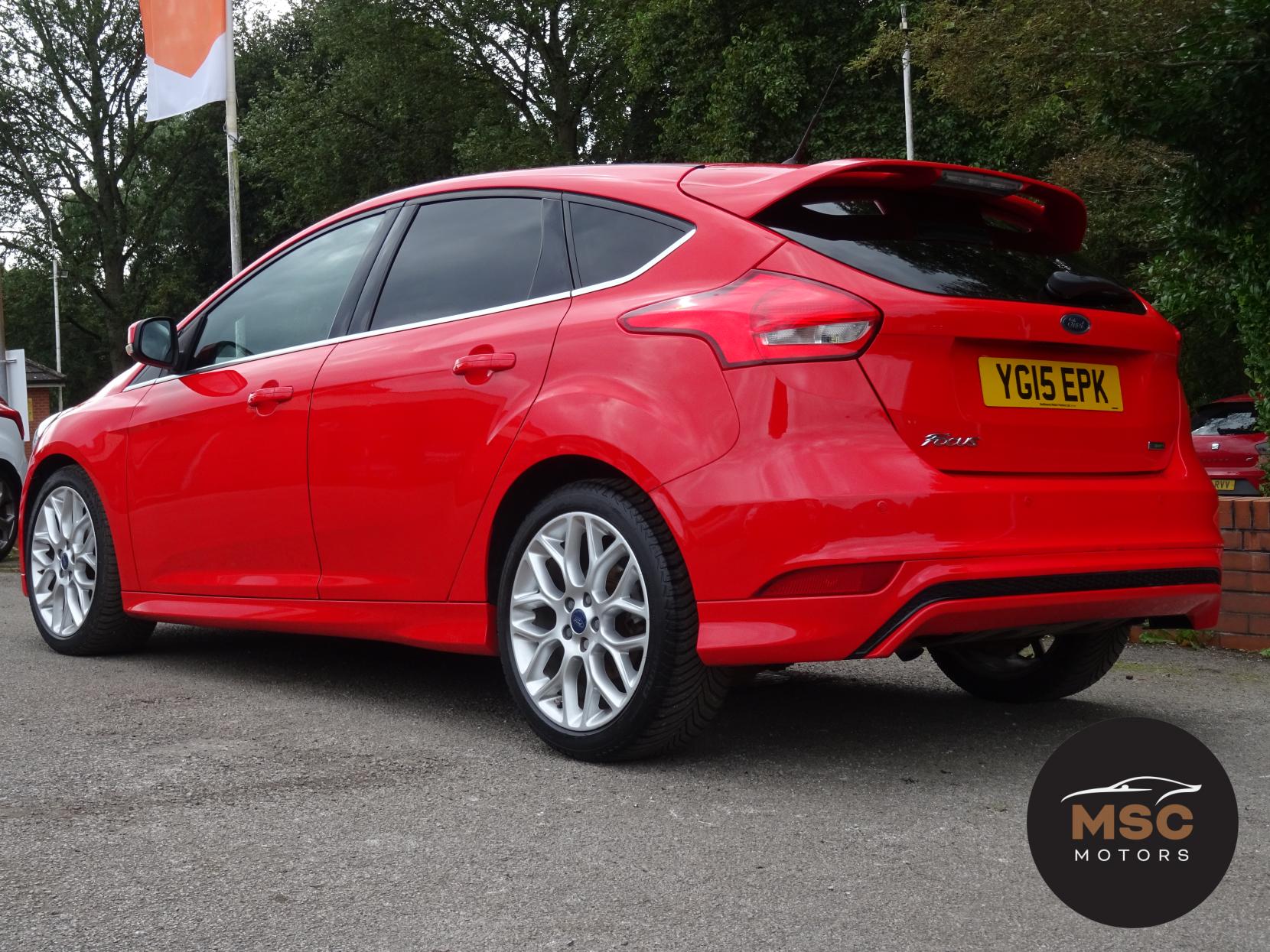 Ford Focus 1.0T EcoBoost Zetec S Hatchback 5dr Petrol Manual Euro 6 (s/s) (125 ps)