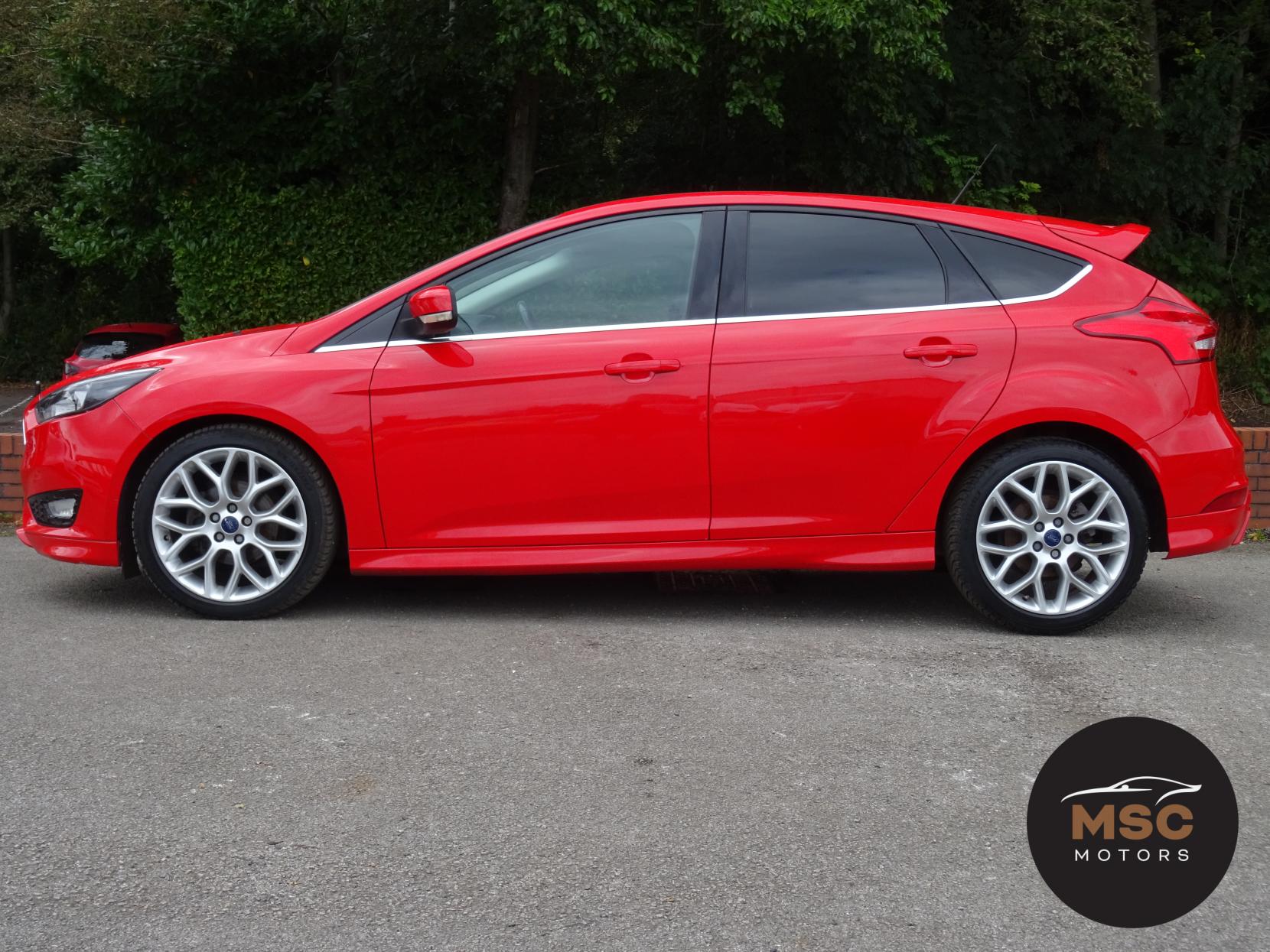 Ford Focus 1.0T EcoBoost Zetec S Hatchback 5dr Petrol Manual Euro 6 (s/s) (125 ps)