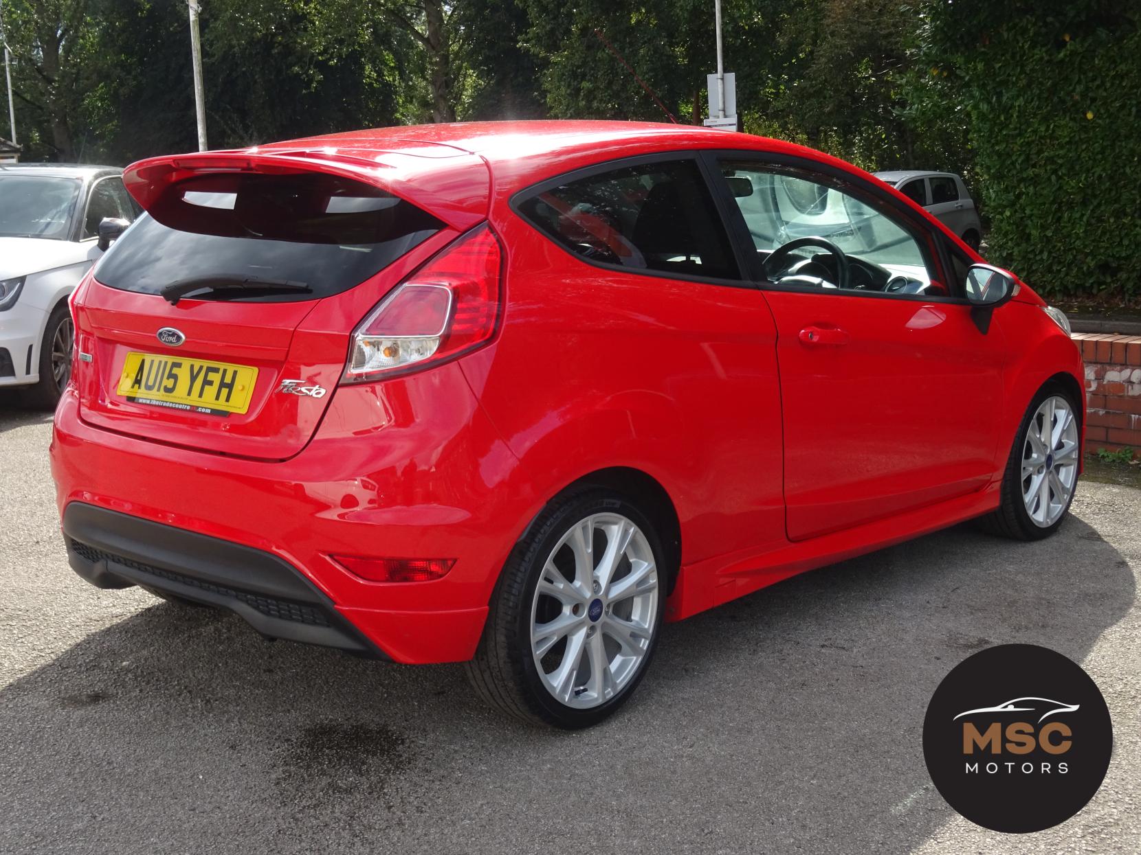 Ford Fiesta 1.0T EcoBoost Zetec S Hatchback 3dr Petrol Manual Euro 5 (s/s) (125 ps)