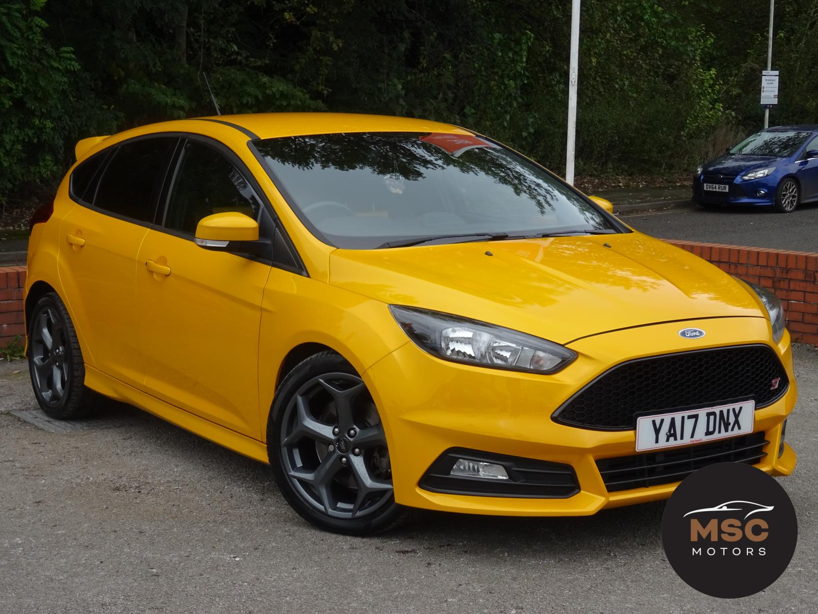 Ford Focus 2.0 TDCi ST-2 Hatchback 5dr Diesel Manual Euro 6 (s/s) (185 ps)