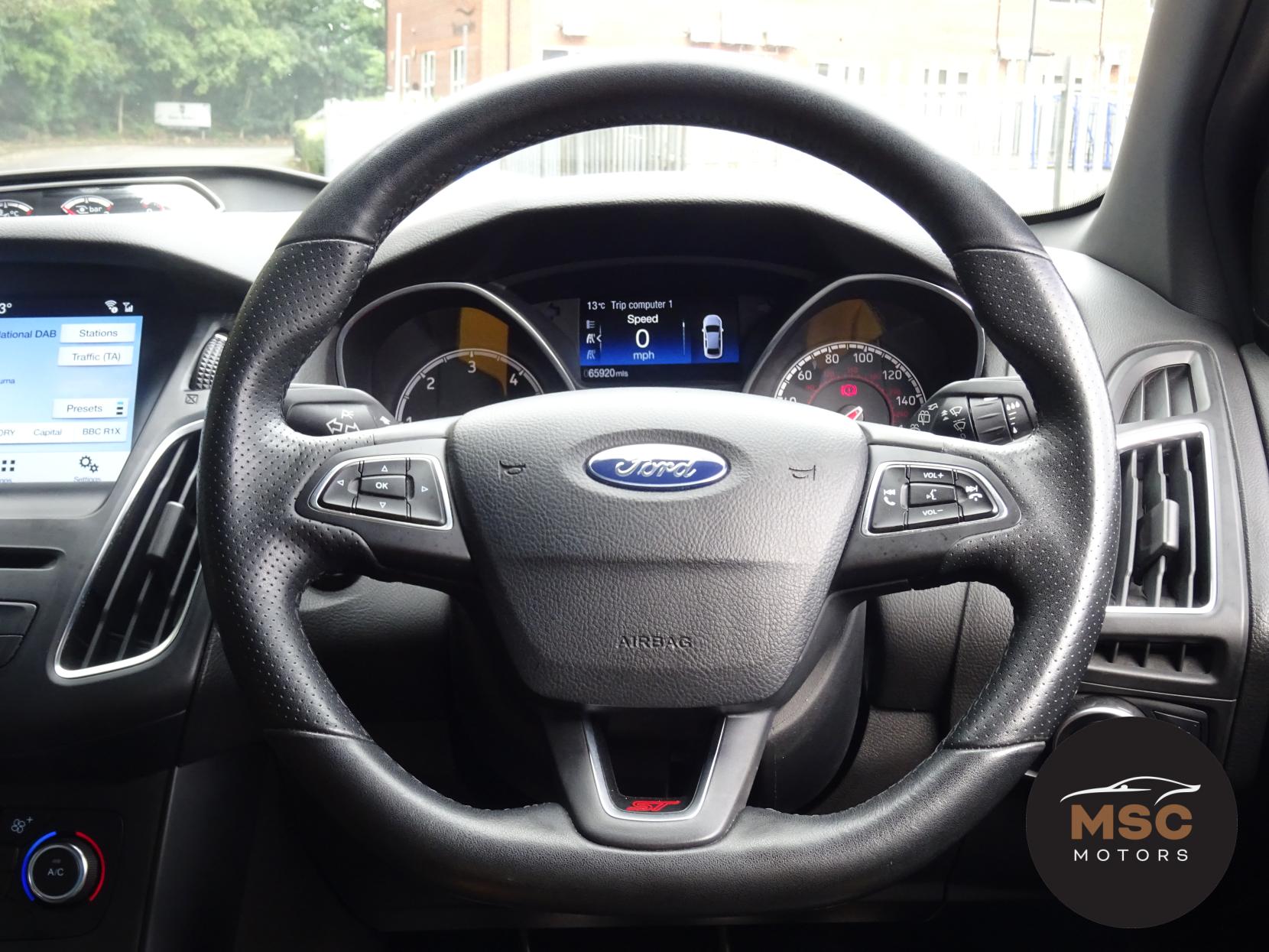 Ford Focus 2.0 TDCi ST-2 Hatchback 5dr Diesel Manual Euro 6 (s/s) (185 ps)