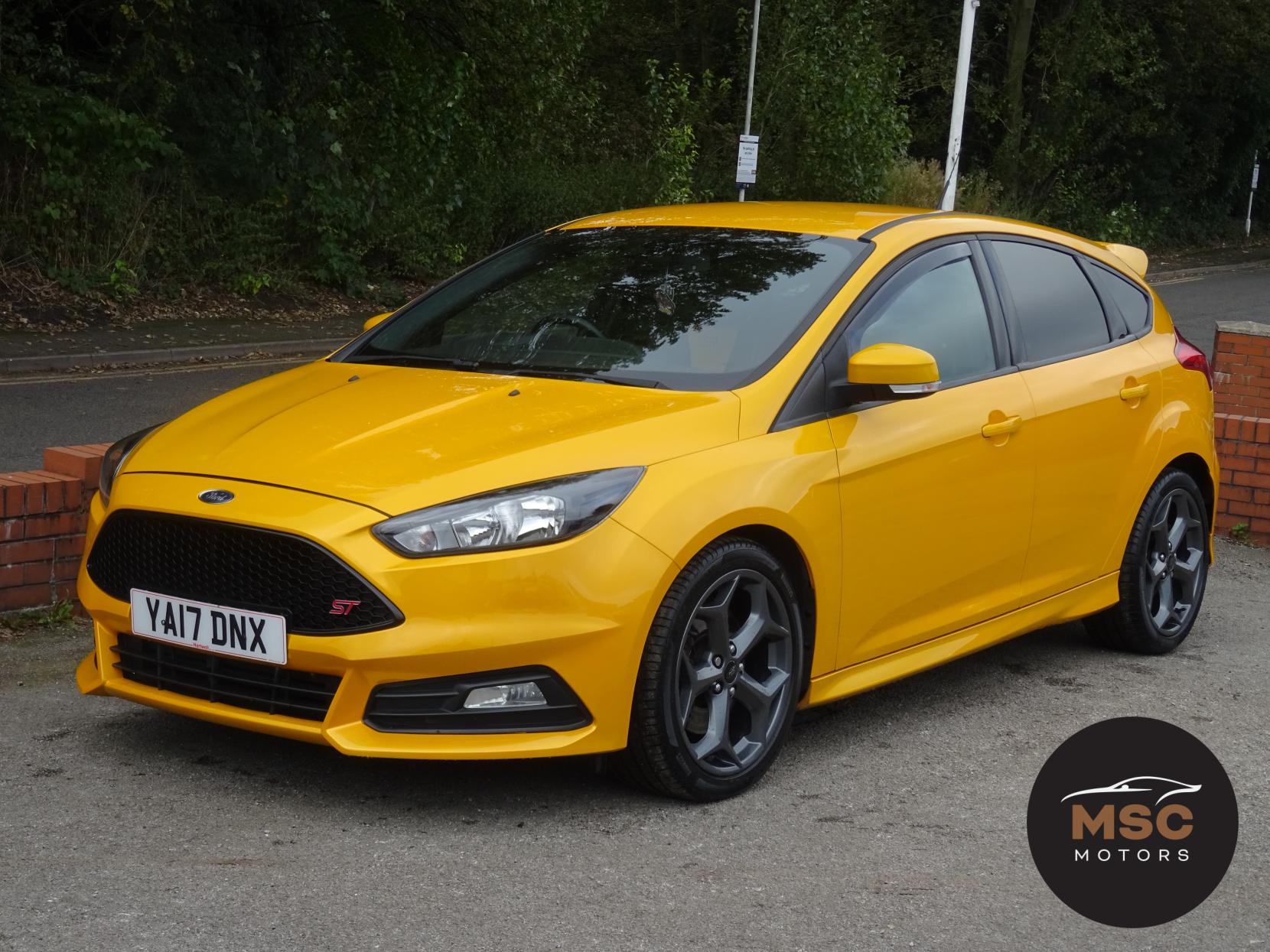 Ford Focus 2.0 TDCi ST-2 Hatchback 5dr Diesel Manual Euro 6 (s/s) (185 ps)