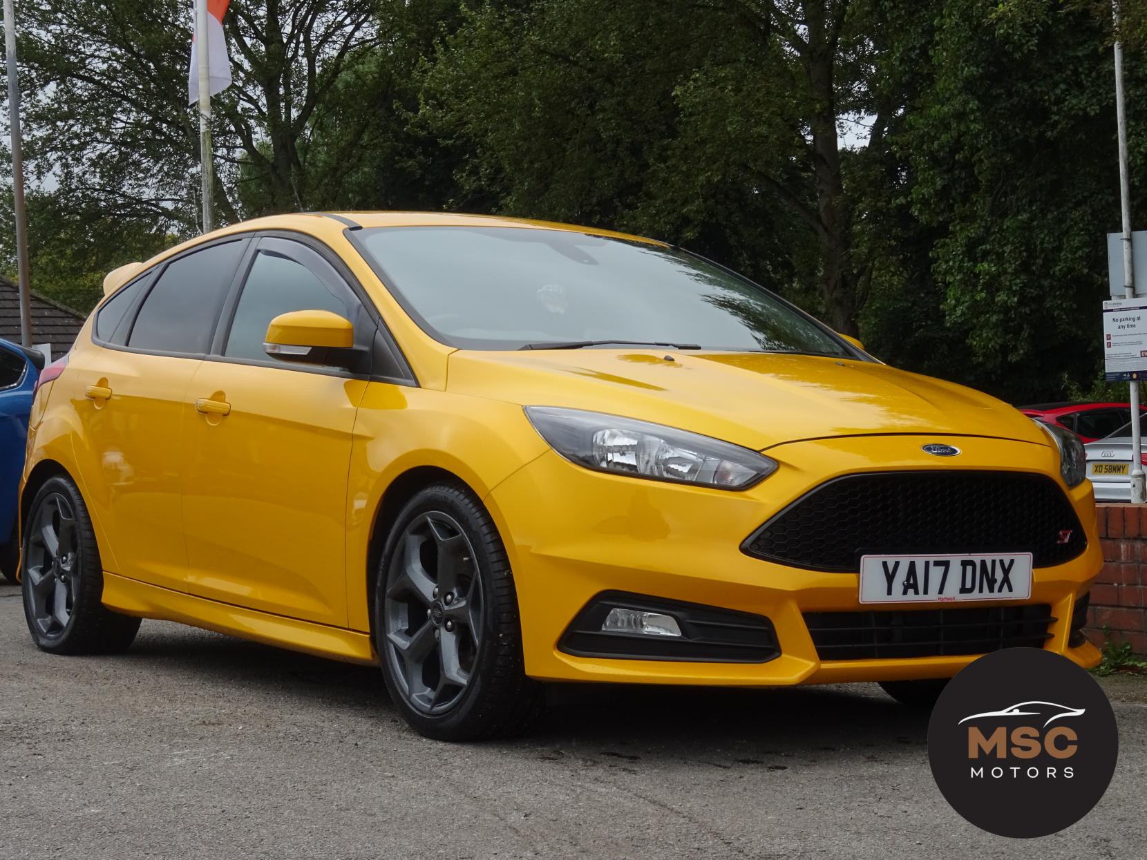 Ford Focus 2.0 TDCi ST-2 Hatchback 5dr Diesel Manual Euro 6 (s/s) (185 ps)