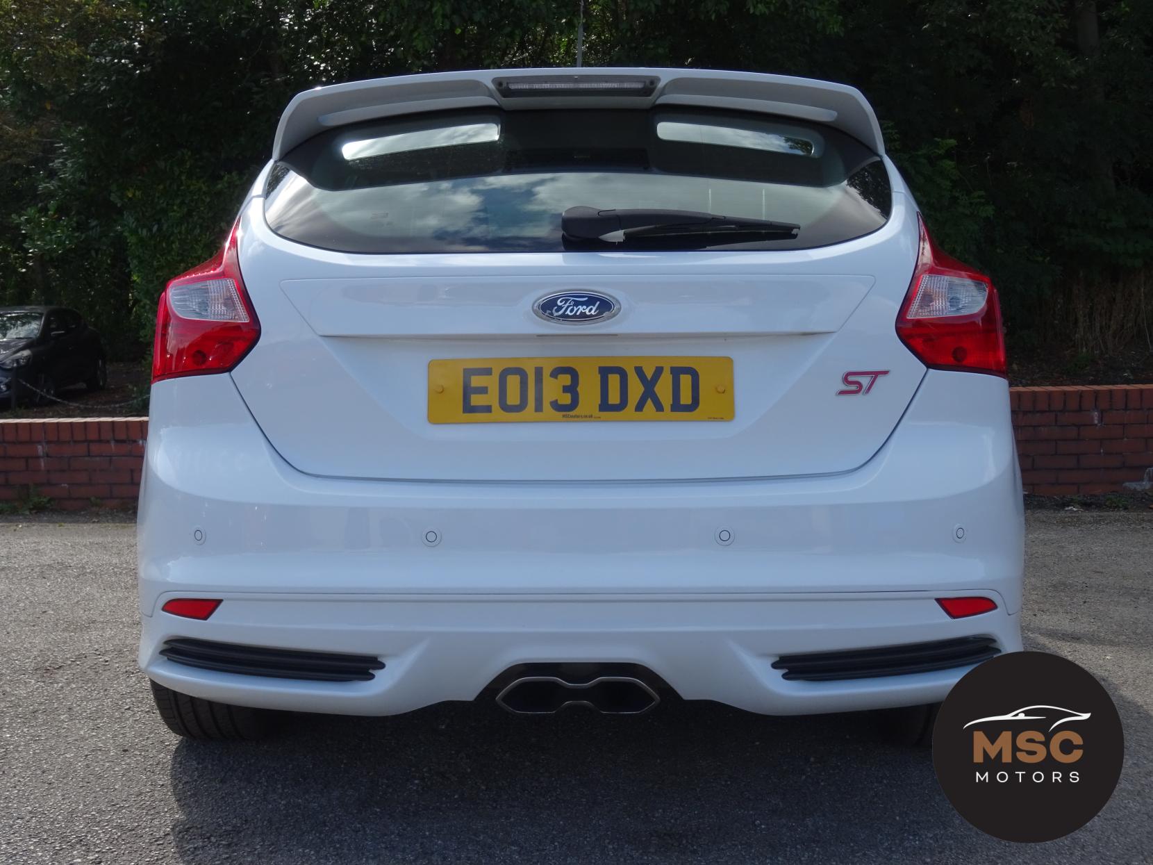 Ford Focus 2.0T EcoBoost ST-3 Hatchback 5dr Petrol Manual Euro 5 (s/s) (250 ps)