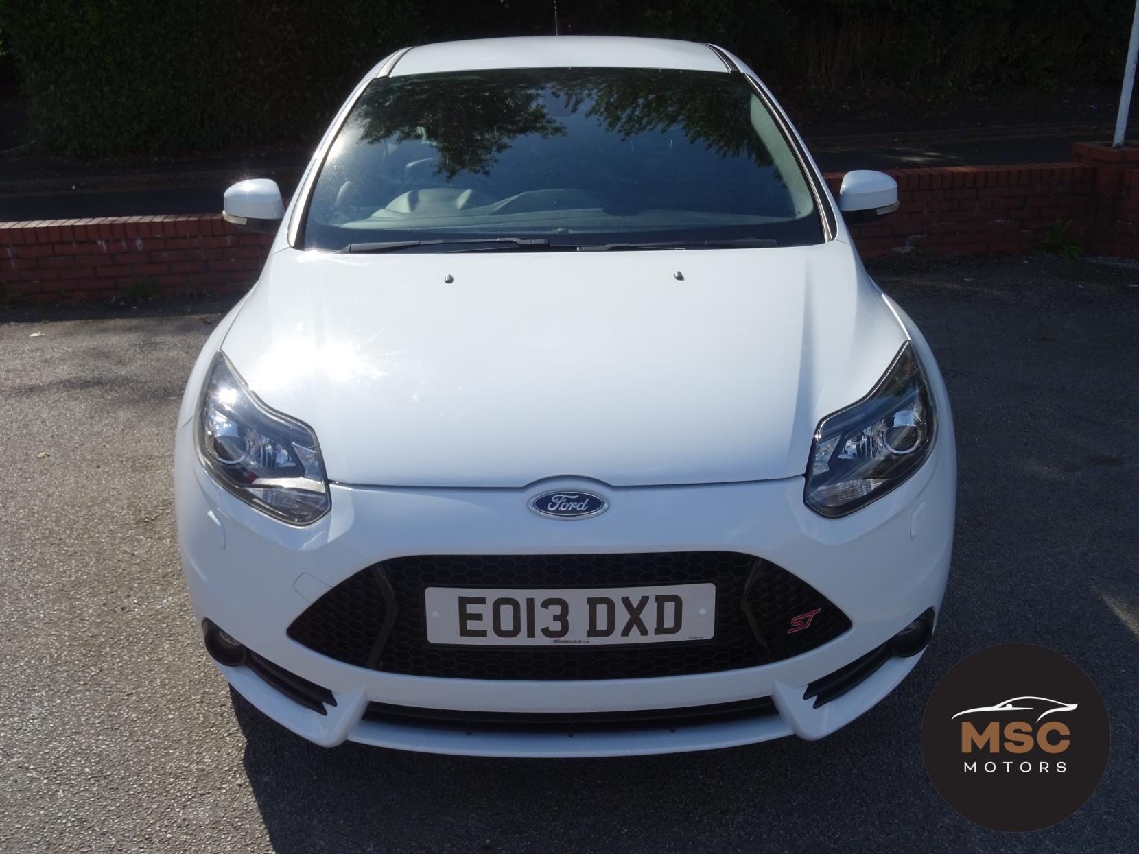 Ford Focus 2.0T EcoBoost ST-3 Hatchback 5dr Petrol Manual Euro 5 (s/s) (250 ps)