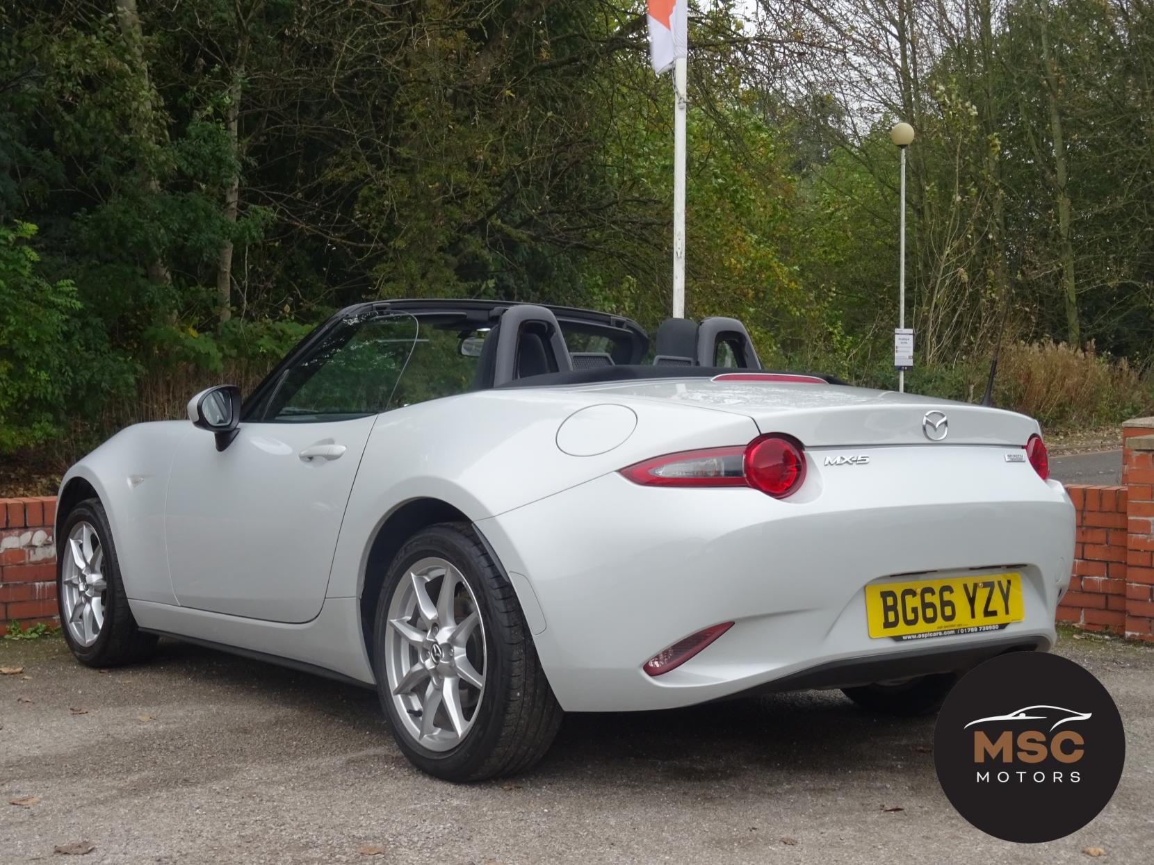 Mazda MX-5 1.5 SKYACTIV-G SE-L Nav Convertible 2dr Petrol Manual Euro 6 (131 ps)