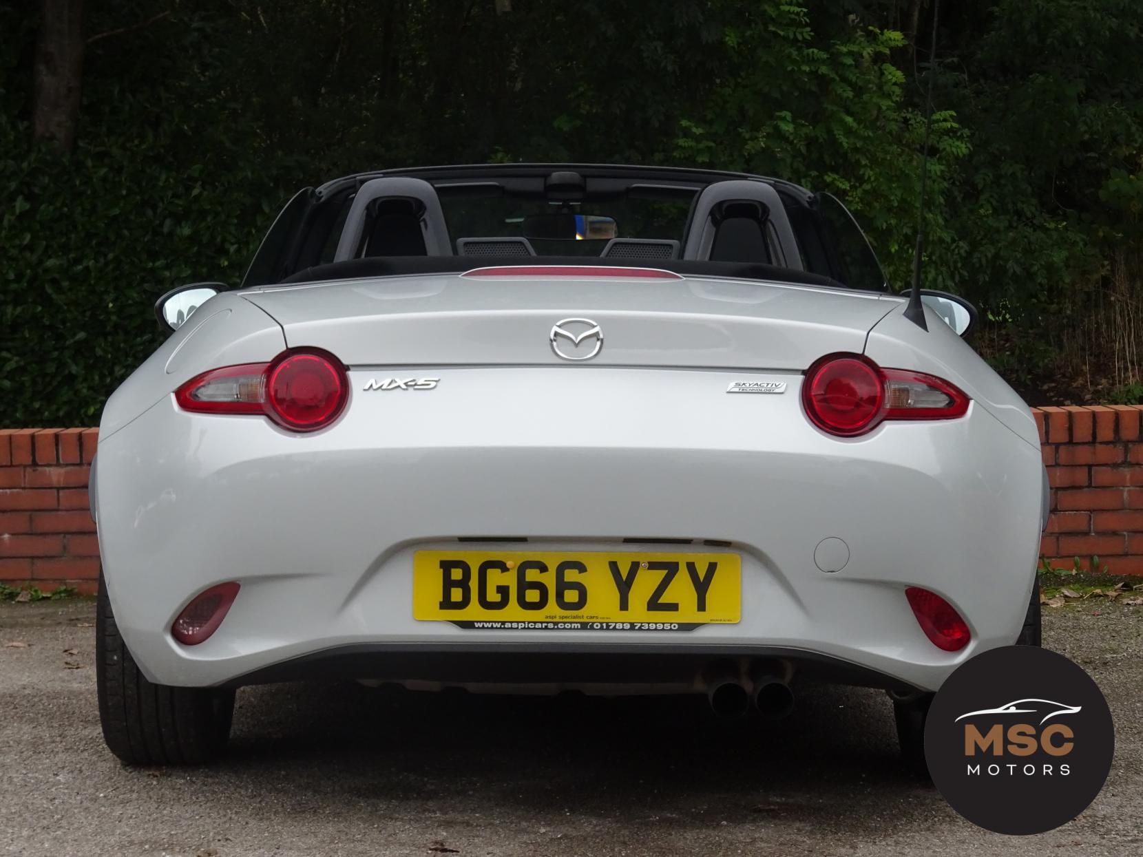 Mazda MX-5 1.5 SKYACTIV-G SE-L Nav Convertible 2dr Petrol Manual Euro 6 (131 ps)