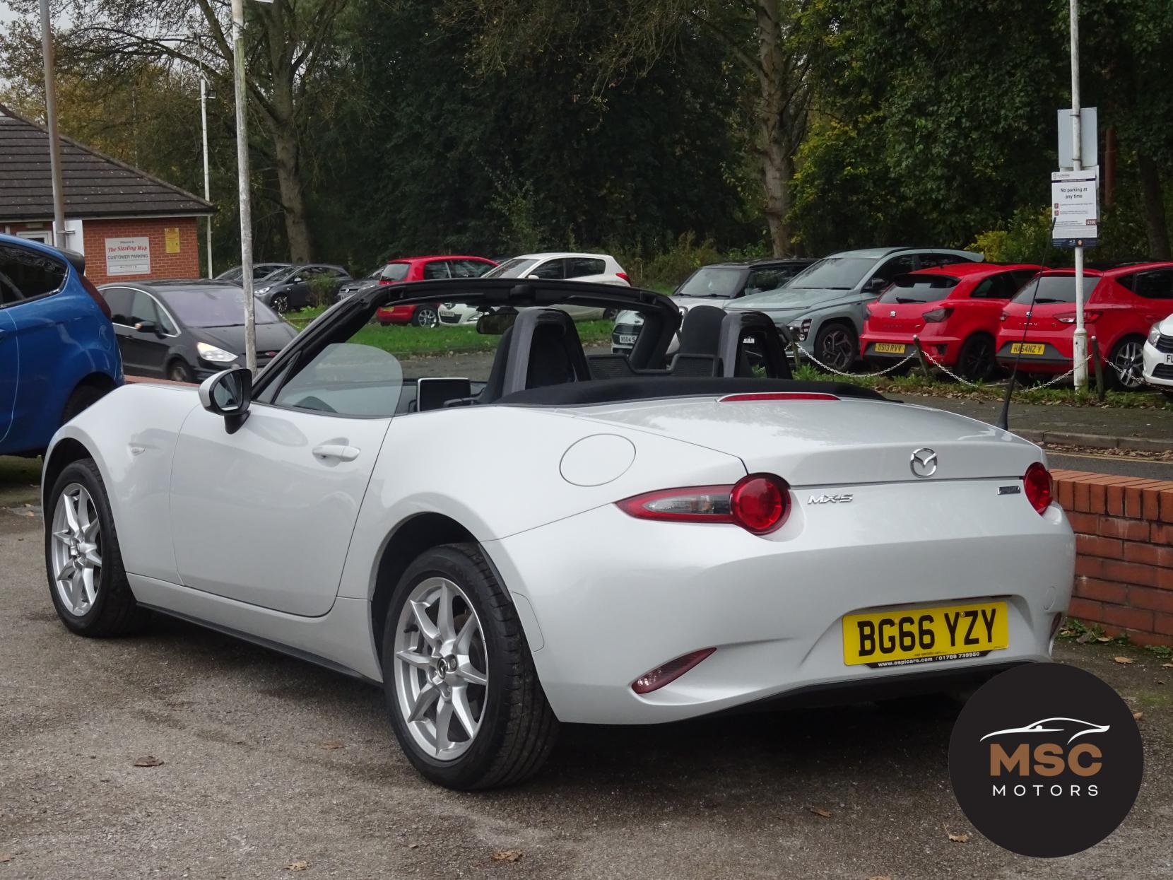 Mazda MX-5 1.5 SKYACTIV-G SE-L Nav Convertible 2dr Petrol Manual Euro 6 (131 ps)