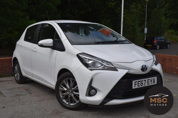 Toyota Yaris 1.5 VVT-i Icon Hatchback 5dr Petrol Manual Euro 6 (111 ps)