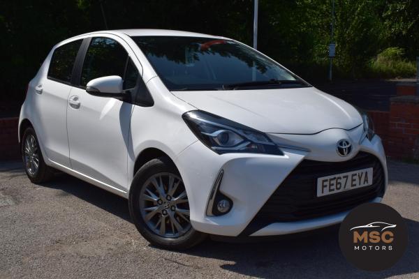 Toyota Yaris 1.5 VVT-i Icon Hatchback 5dr Petrol Manual Euro 6 (111 ps)