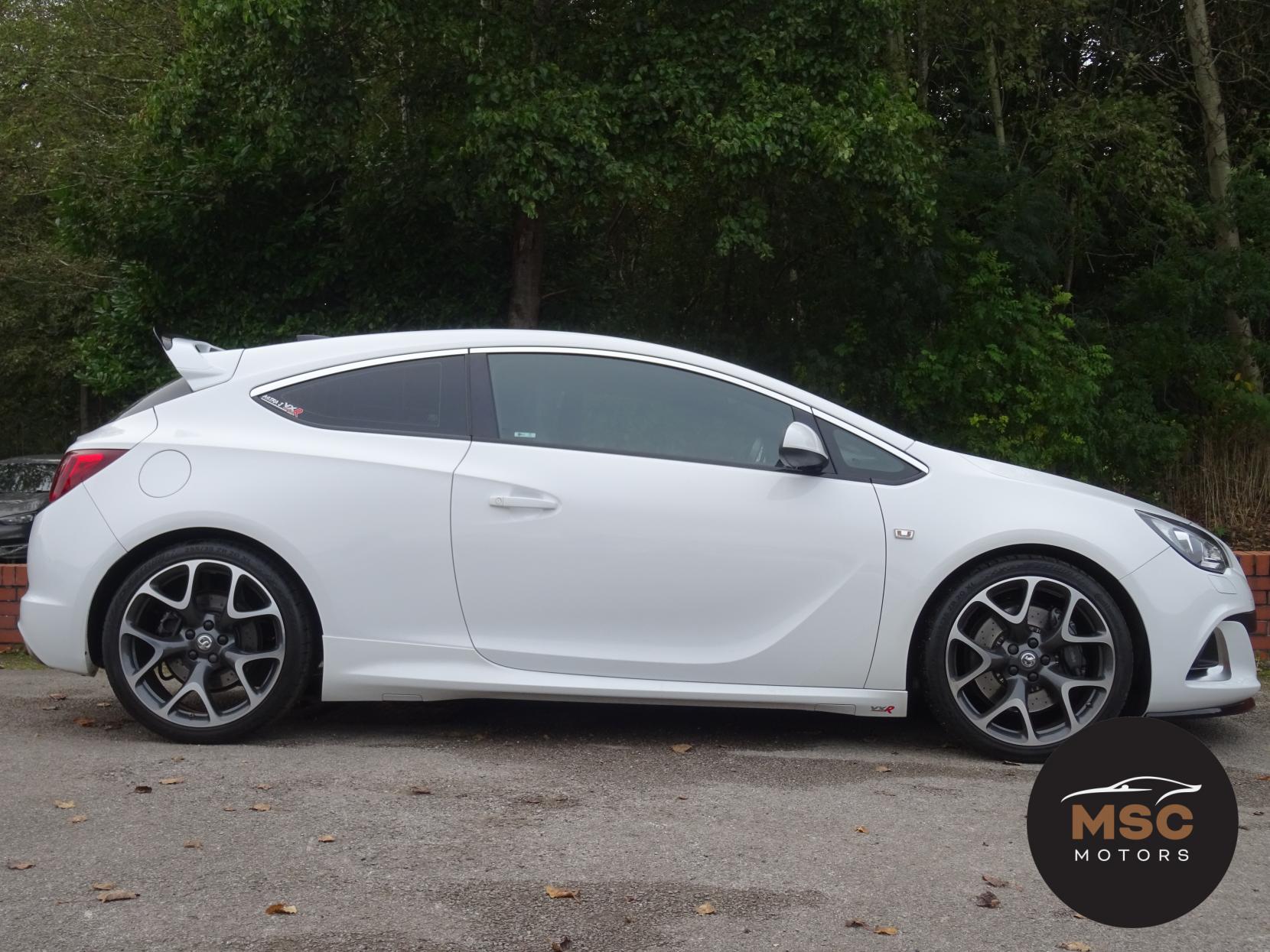 Vauxhall Astra GTC 2.0T VXR Coupe 3dr Petrol Manual Euro 6 (s/s) (280 ps)