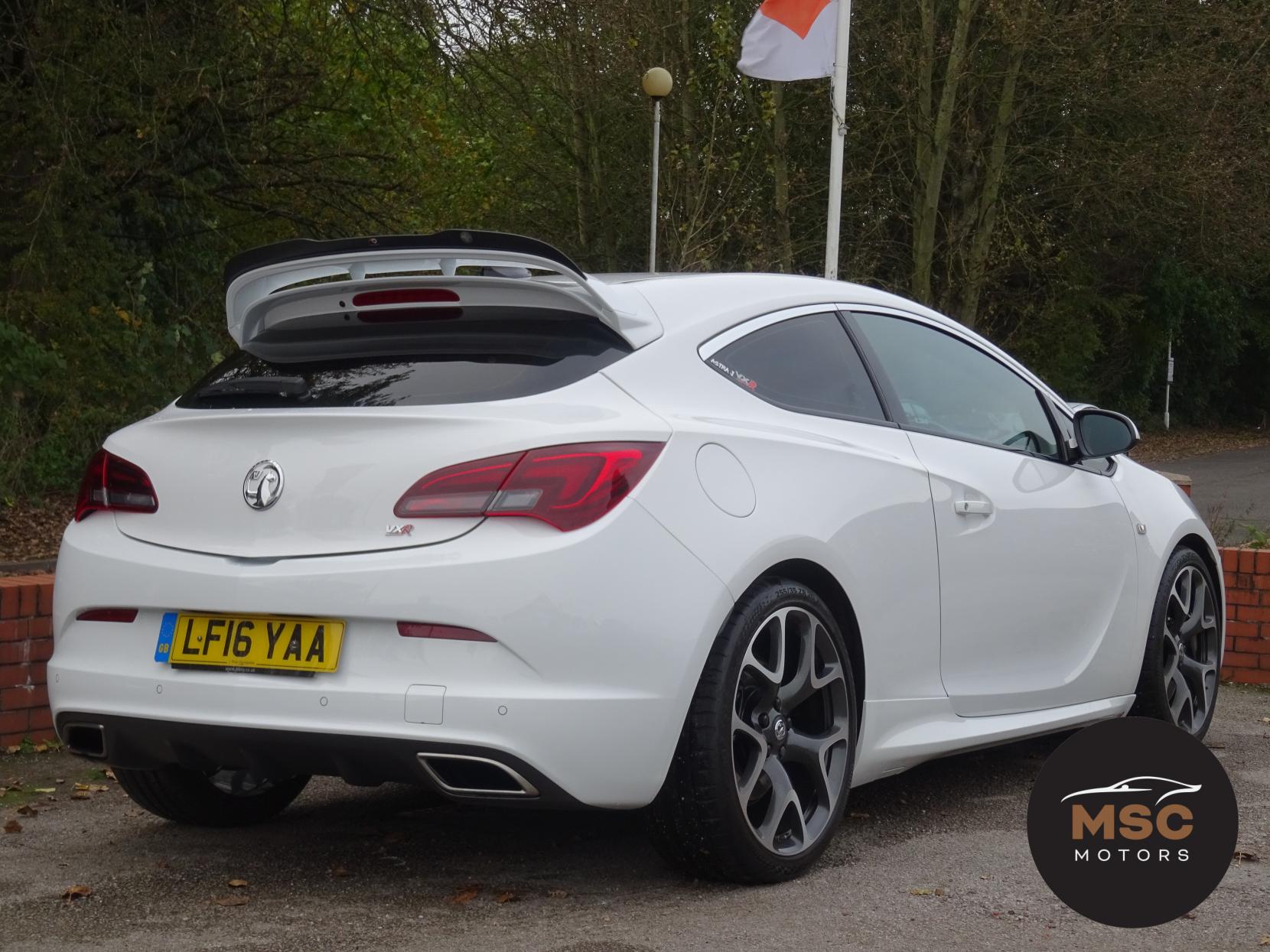 Vauxhall Astra GTC 2.0T VXR Coupe 3dr Petrol Manual Euro 6 (s/s) (280 ps)