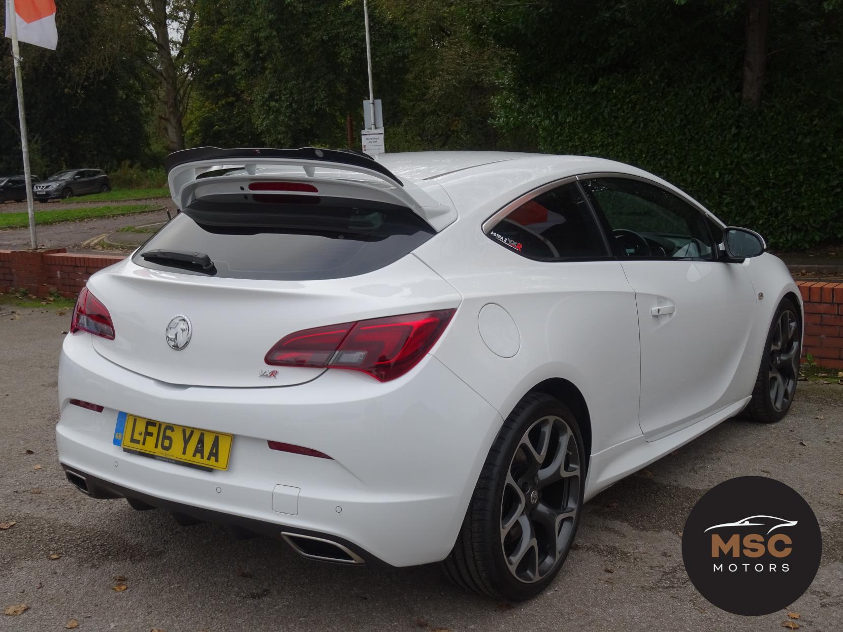 Vauxhall Astra GTC 2.0T VXR Coupe 3dr Petrol Manual Euro 6 (s/s) (280 ps)