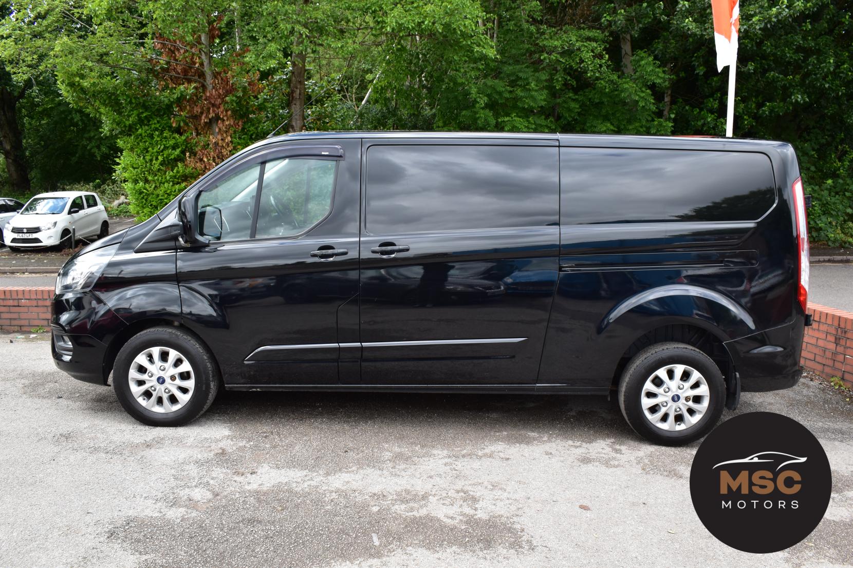 Ford Transit Custom 2.0 300 EcoBlue Limited Panel Van 5dr Diesel Manual L2 H1 Euro 6 (170 ps)