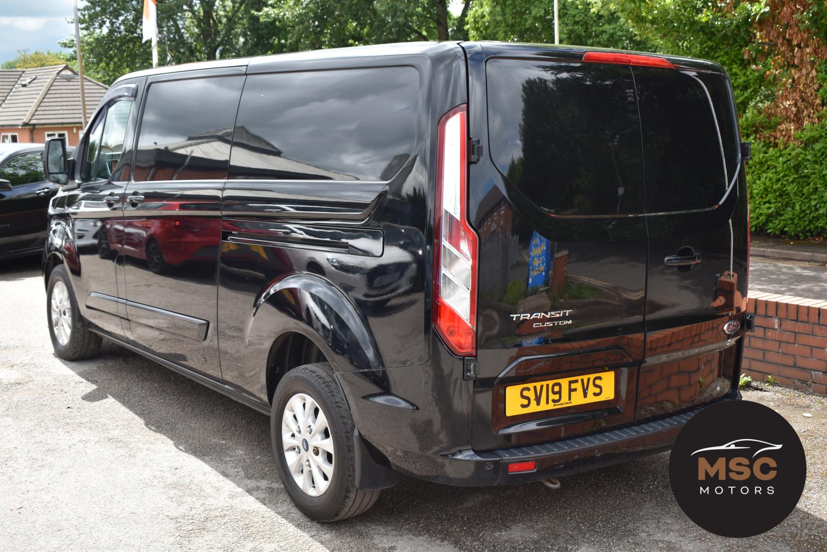 Ford Transit Custom 2.0 300 EcoBlue Limited Panel Van 5dr Diesel Manual L2 H1 Euro 6 (170 ps)