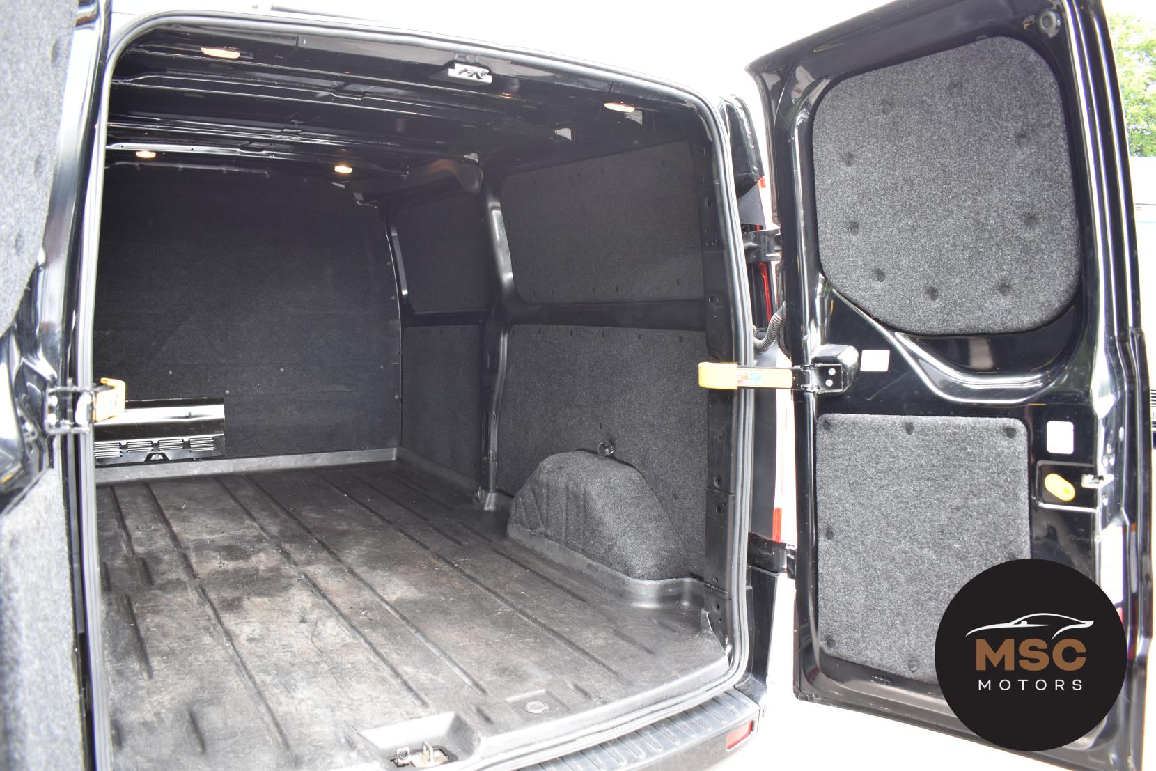 Ford Transit Custom 2.0 300 EcoBlue Limited Panel Van 5dr Diesel Manual L2 H1 Euro 6 (170 ps)