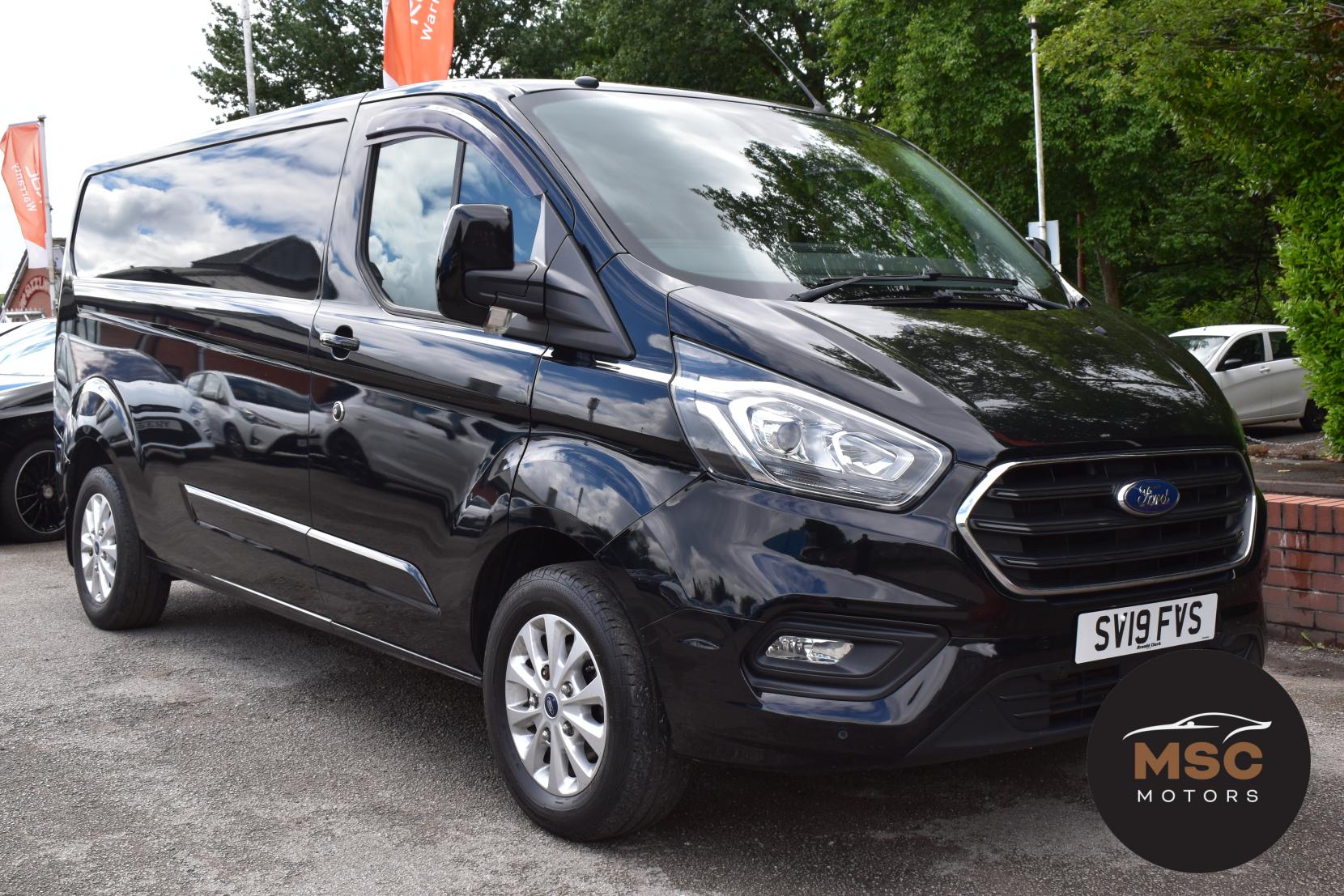 Ford Transit Custom 2.0 300 EcoBlue Limited Panel Van 5dr Diesel Manual L2 H1 Euro 6 (170 ps)