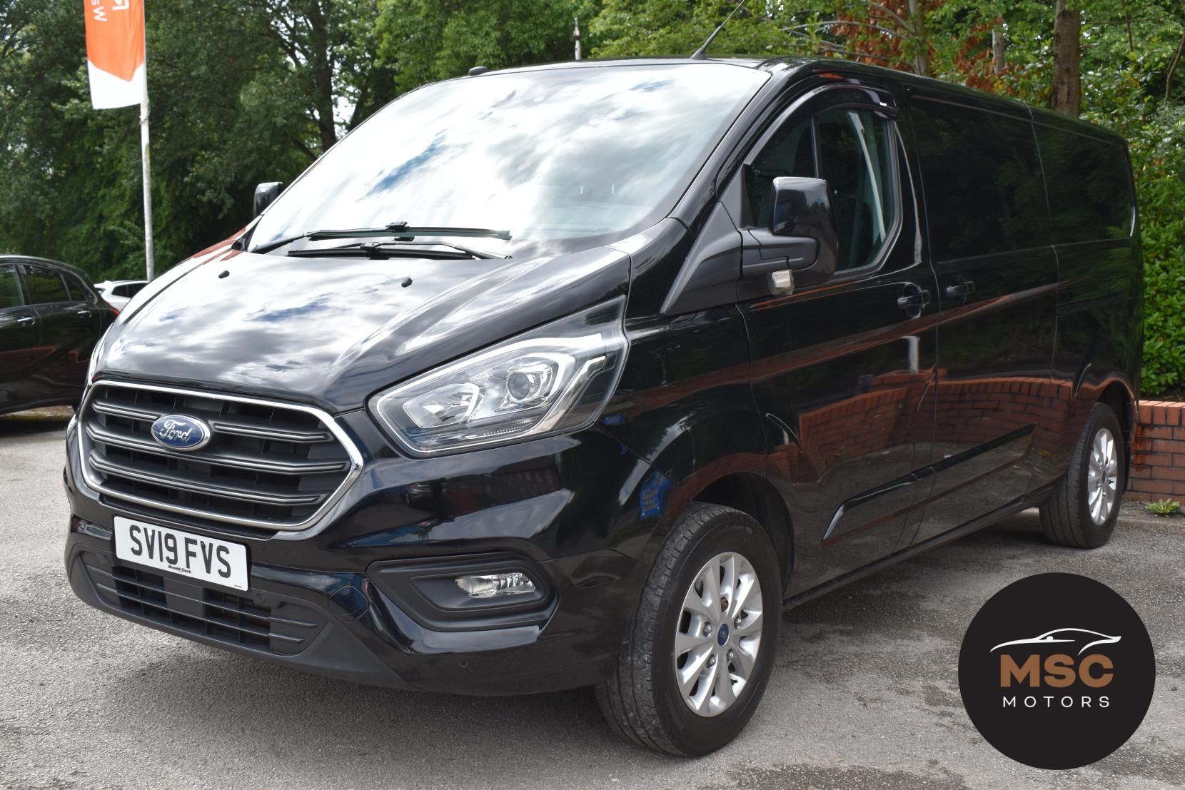 Ford Transit Custom 2.0 300 EcoBlue Limited Panel Van 5dr Diesel Manual L2 H1 Euro 6 (170 ps)