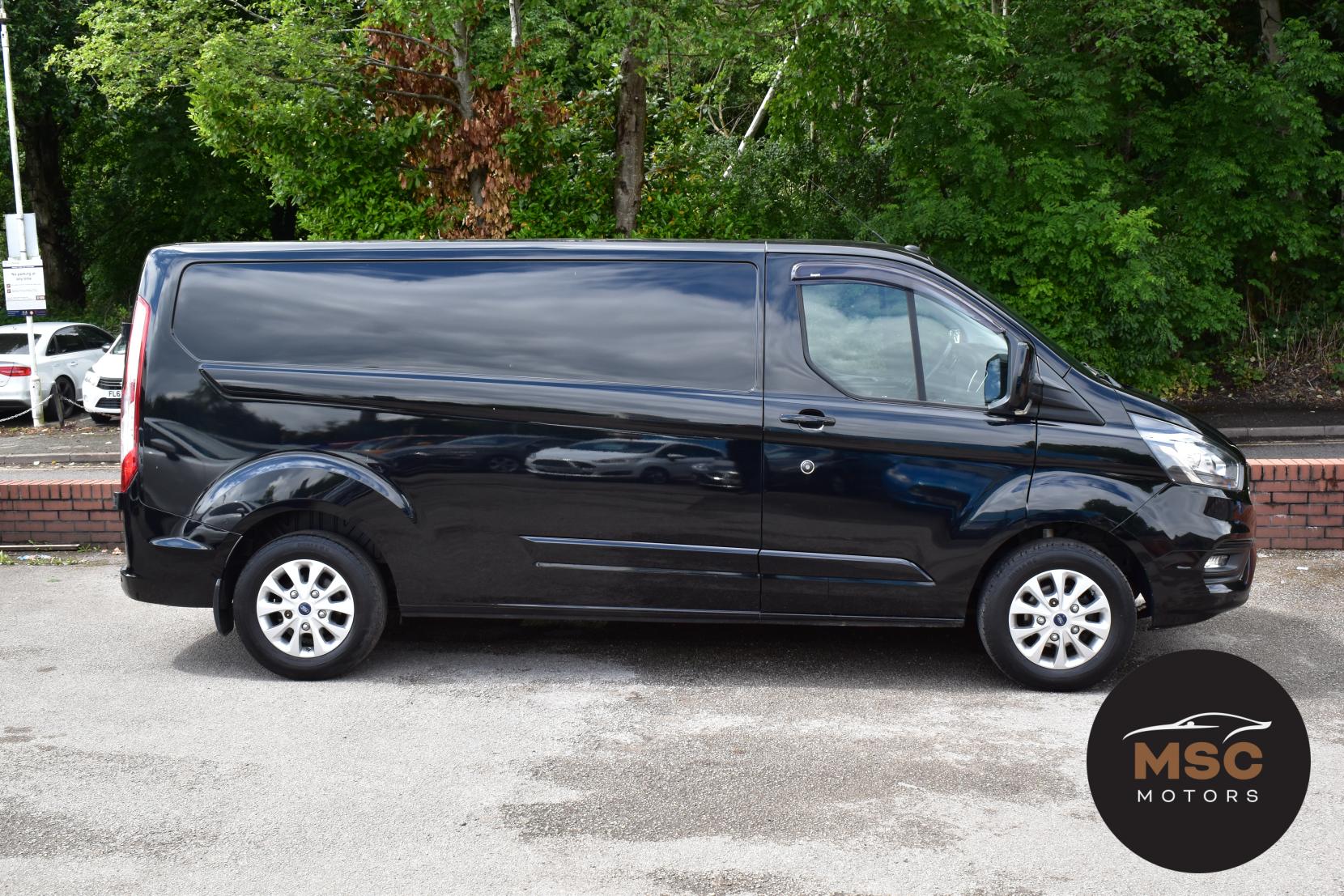 Ford Transit Custom 2.0 300 EcoBlue Limited Panel Van 5dr Diesel Manual L2 H1 Euro 6 (170 ps)