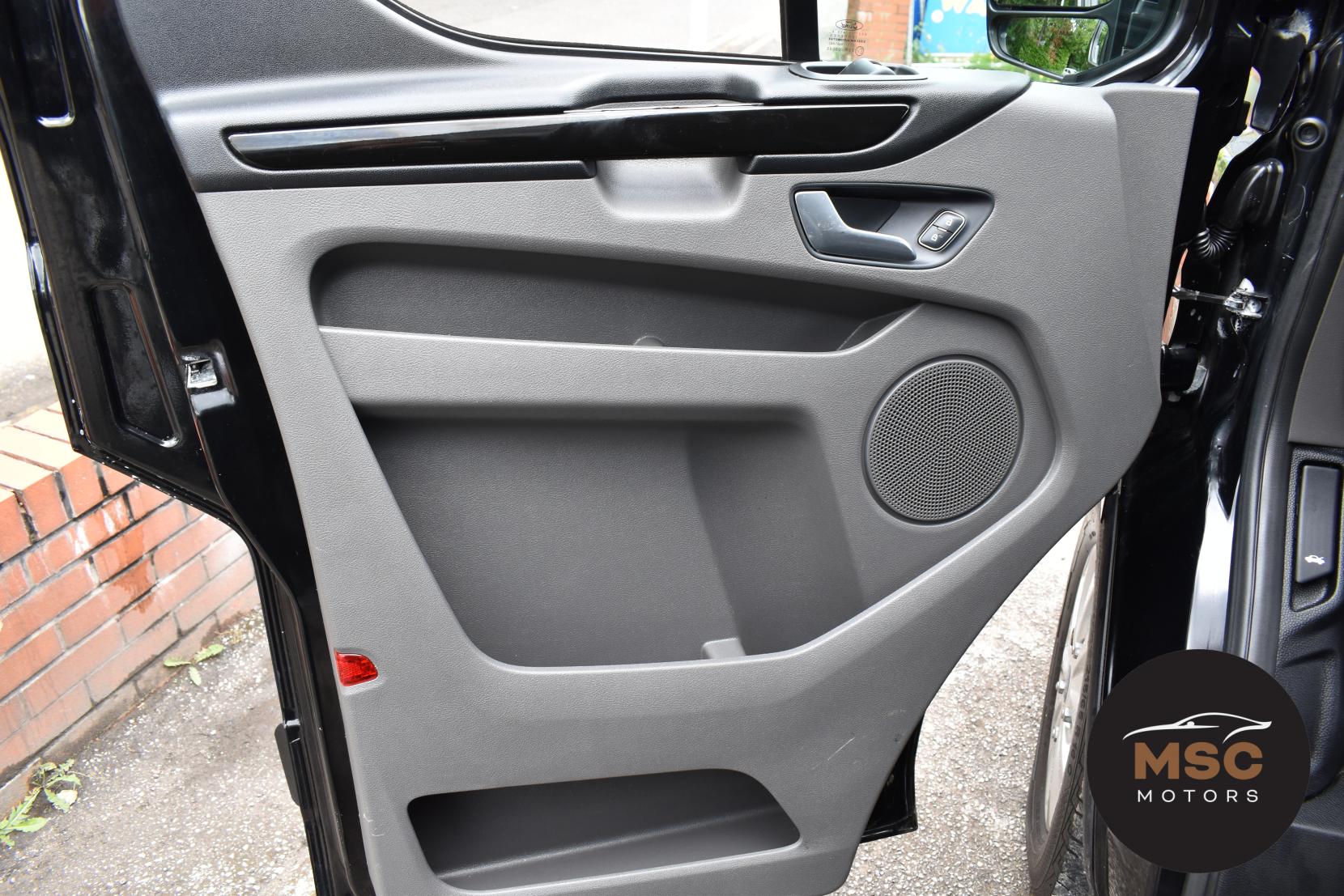 Ford Transit Custom 2.0 300 EcoBlue Limited Panel Van 5dr Diesel Manual L2 H1 Euro 6 (170 ps)