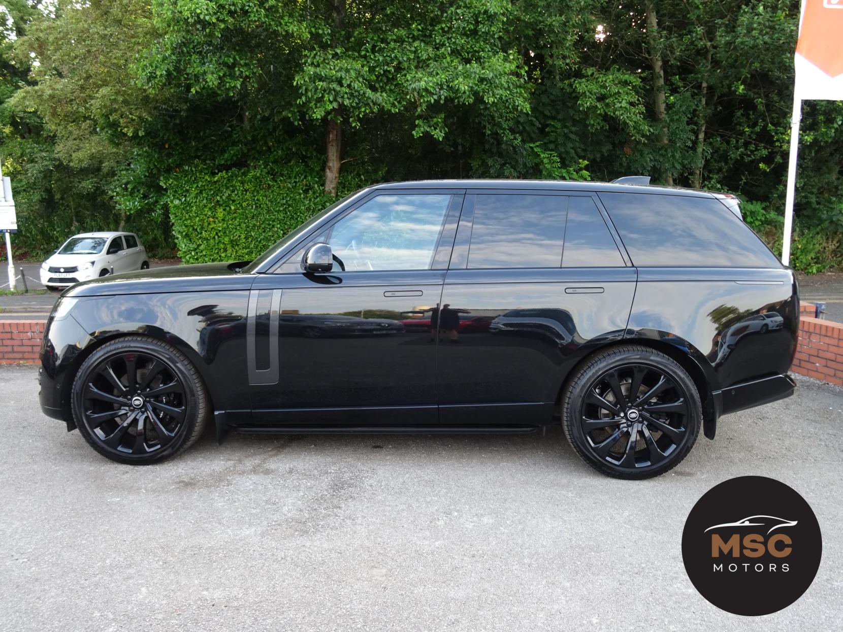 Land Rover Range Rover 3.0 D350 MHEV HSE SUV 5dr Diesel Auto 4WD Euro 6 (s/s) (350 ps)