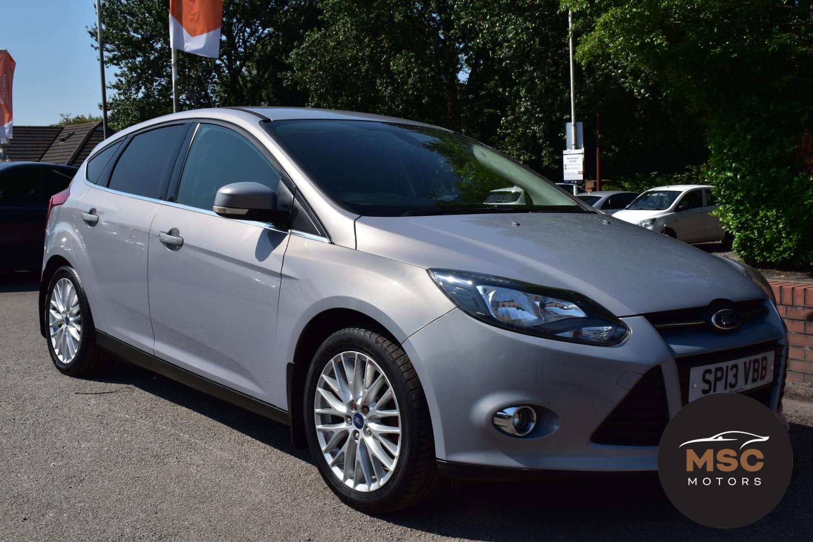 Ford Focus 1.0T EcoBoost Zetec Hatchback 5dr Petrol Manual Euro 5 (s/s) (100 ps)