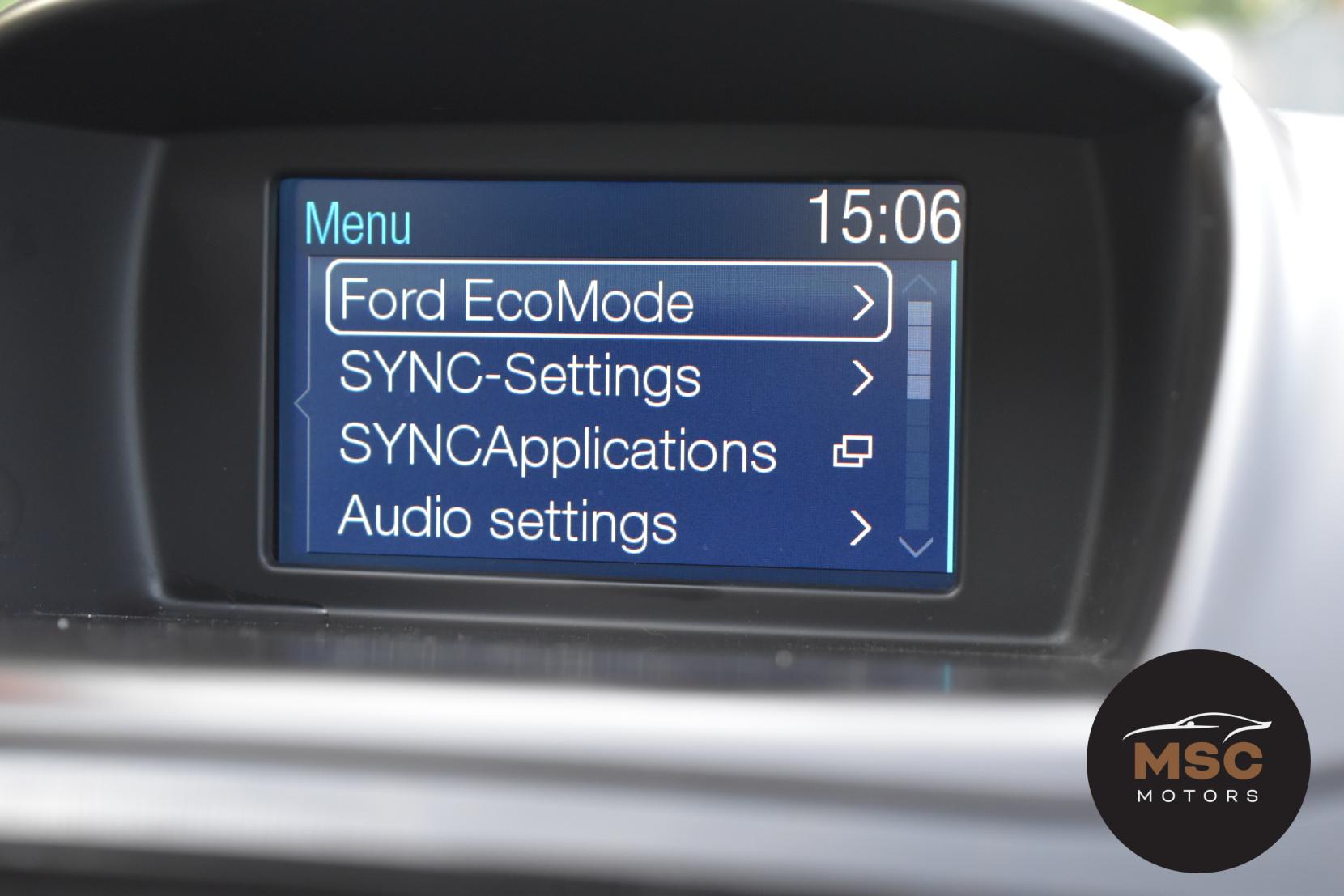 Ford Fiesta 1.0T EcoBoost Titanium Hatchback 3dr Petrol Manual Euro 5 (s/s) (100 ps)