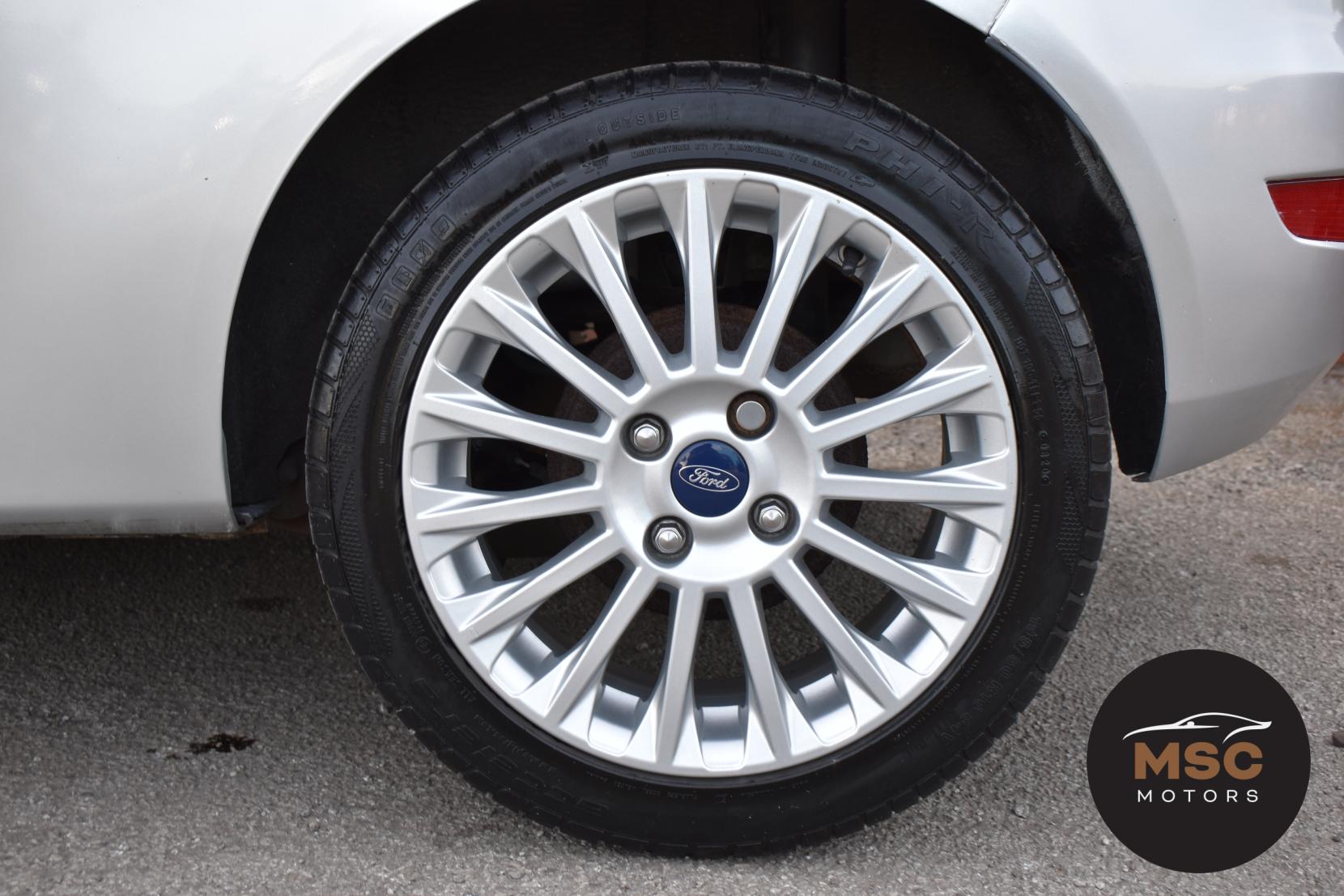 Ford Fiesta 1.0T EcoBoost Titanium Hatchback 3dr Petrol Manual Euro 5 (s/s) (100 ps)