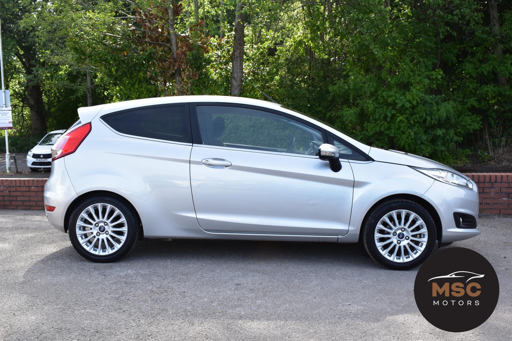 Ford Fiesta 1.0T EcoBoost Titanium Hatchback 3dr Petrol Manual Euro 5 (s/s) (100 ps)