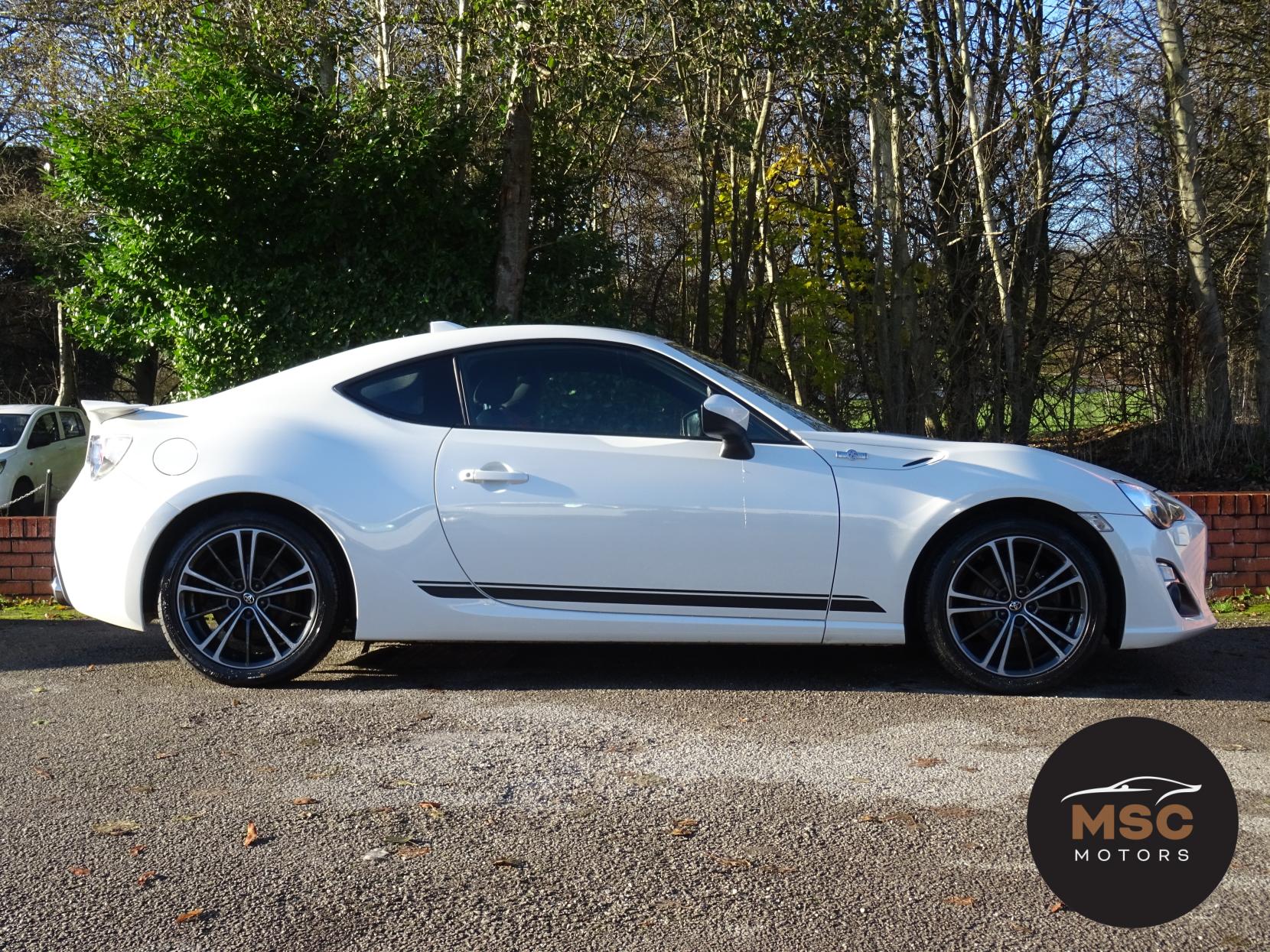 Toyota GT86 2.0 Boxer D-4S Coupe 2dr Petrol Manual Euro 6 (200 ps)