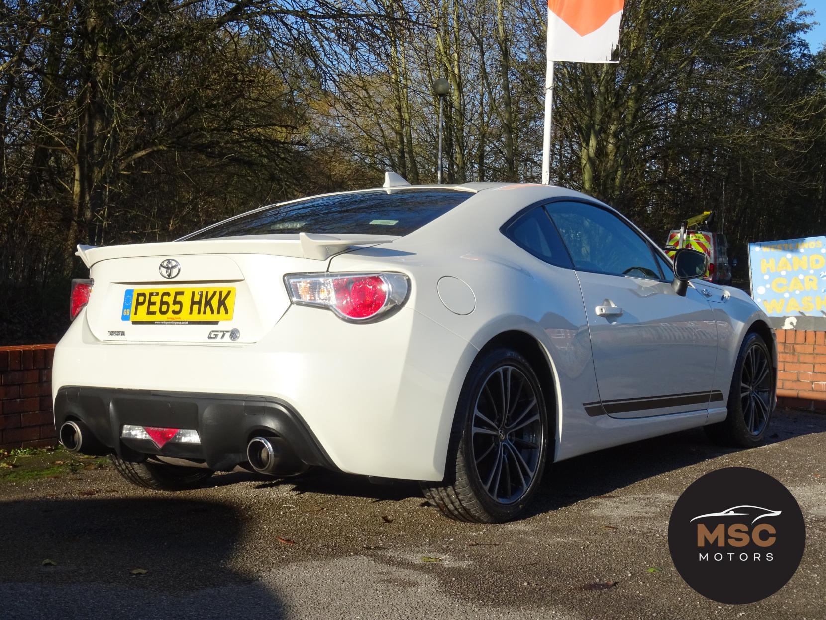 Toyota GT86 2.0 Boxer D-4S Coupe 2dr Petrol Manual Euro 6 (200 ps)