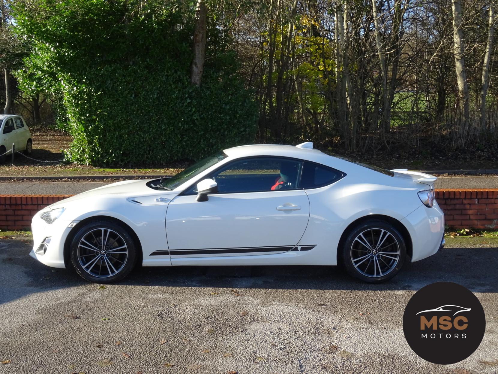 Toyota GT86 2.0 Boxer D-4S Coupe 2dr Petrol Manual Euro 6 (200 ps)