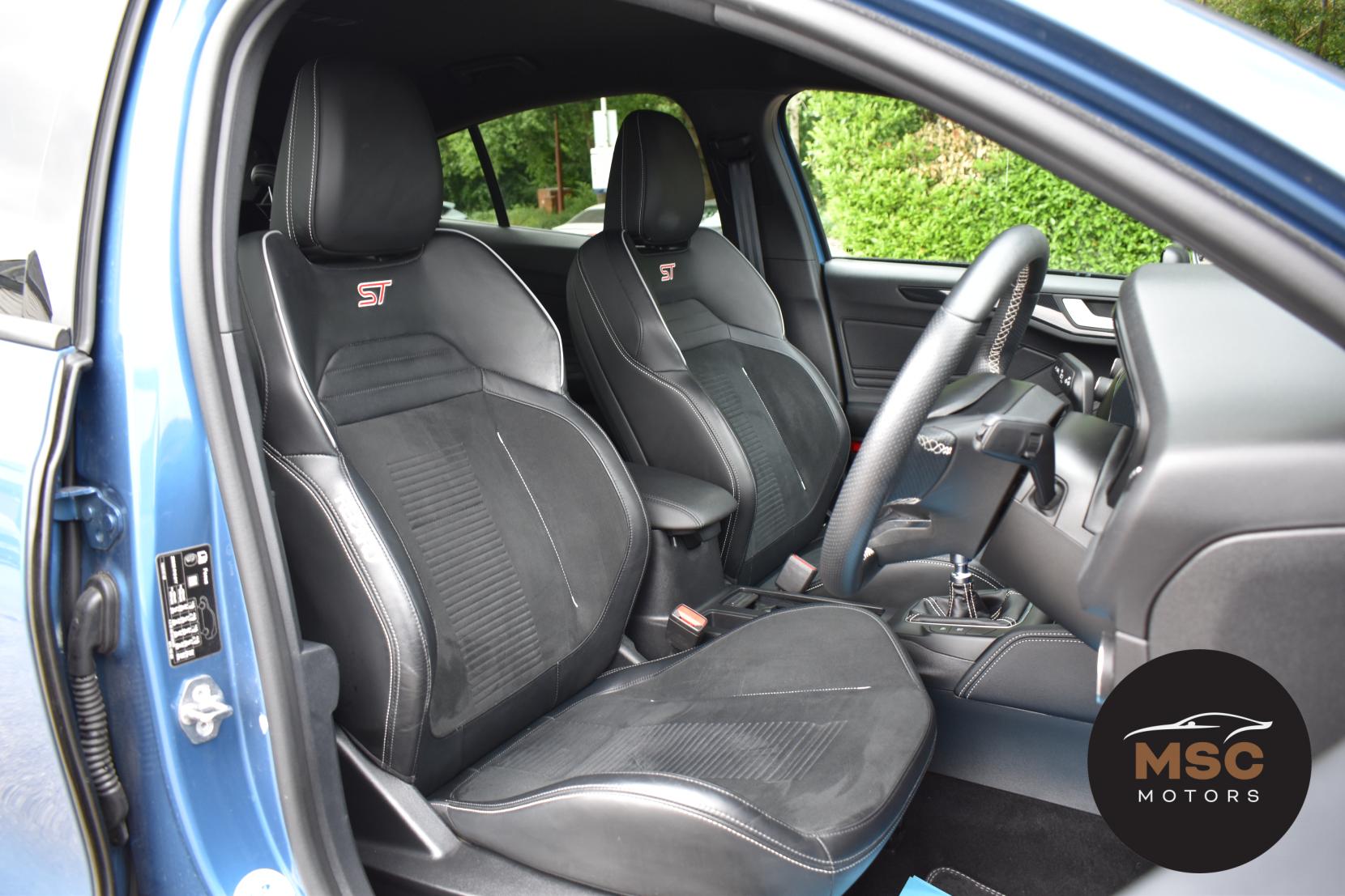 Ford Focus 2.3T EcoBoost ST Hatchback 5dr Petrol Manual Euro 6 (s/s) (280 ps)