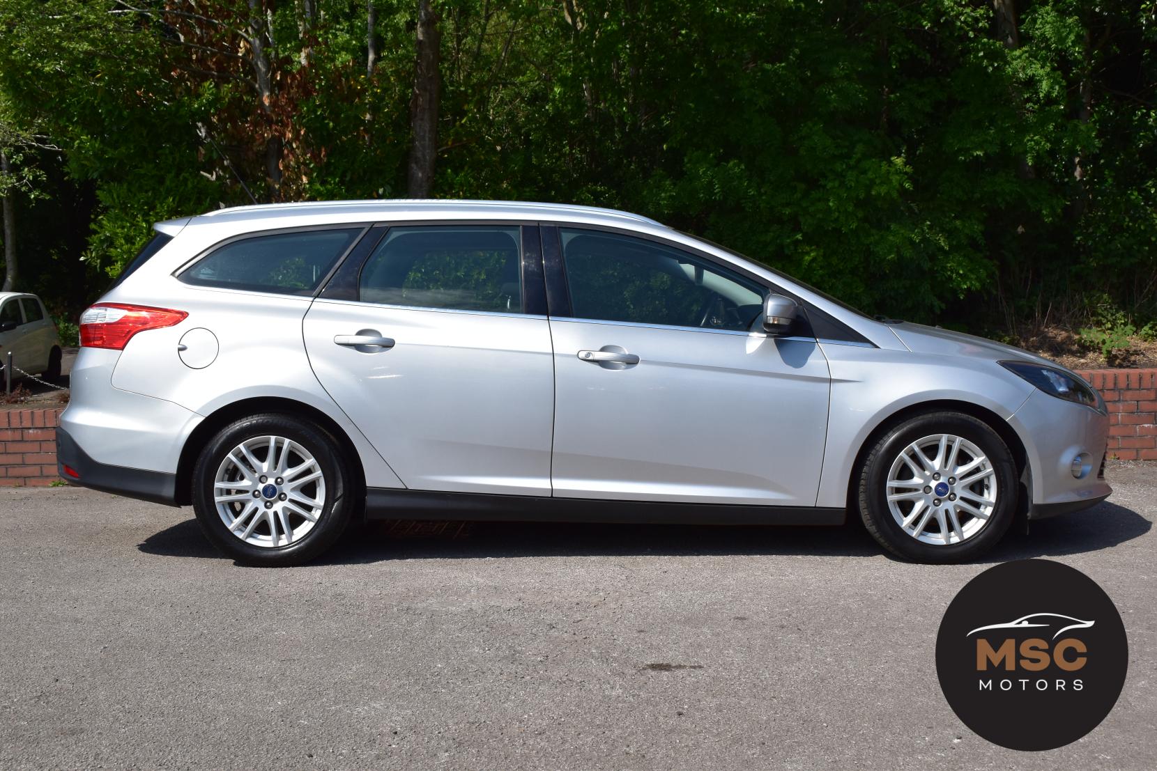 Ford Focus 2.0 TDCi Titanium Estate 5dr Diesel Powershift Euro 5 (140 ps)