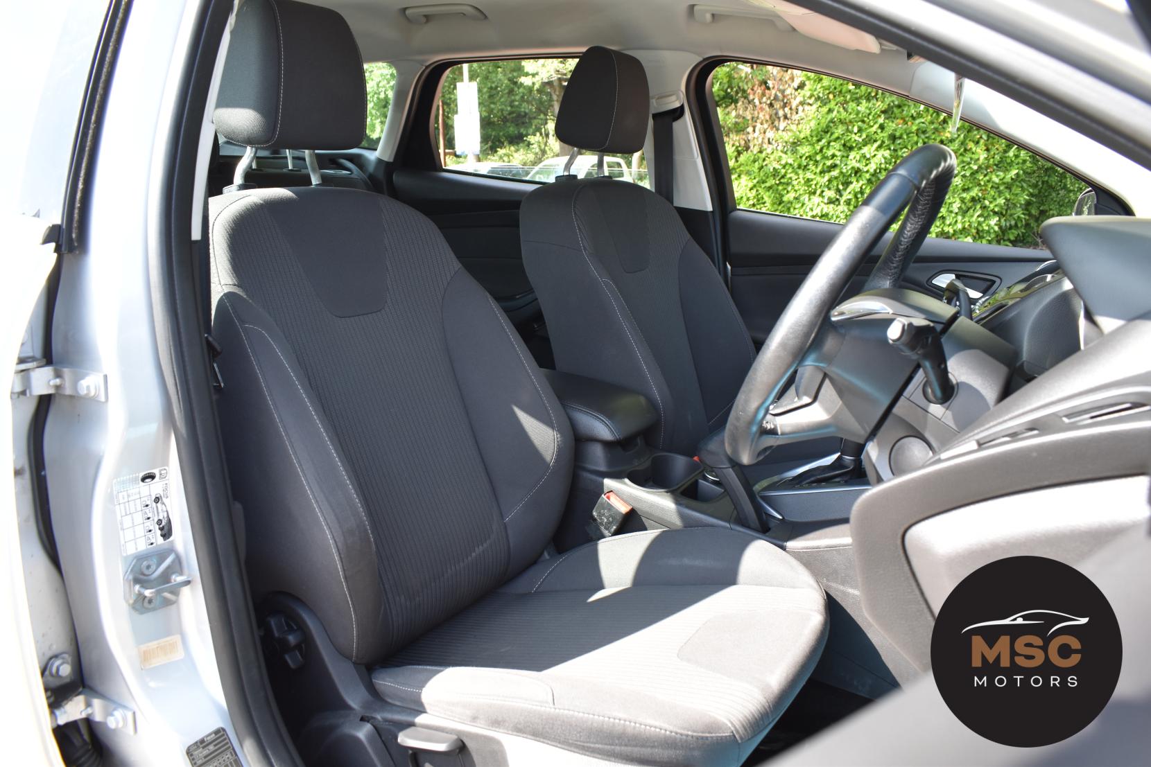 Ford Focus 2.0 TDCi Titanium Estate 5dr Diesel Powershift Euro 5 (140 ps)