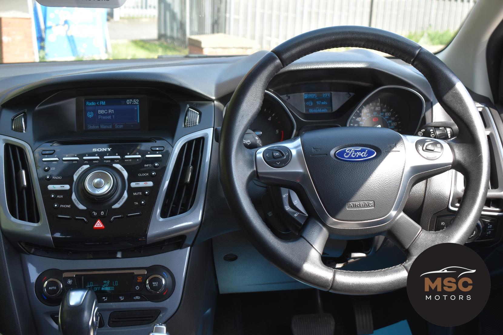 Ford Focus 2.0 TDCi Titanium Estate 5dr Diesel Powershift Euro 5 (140 ps)