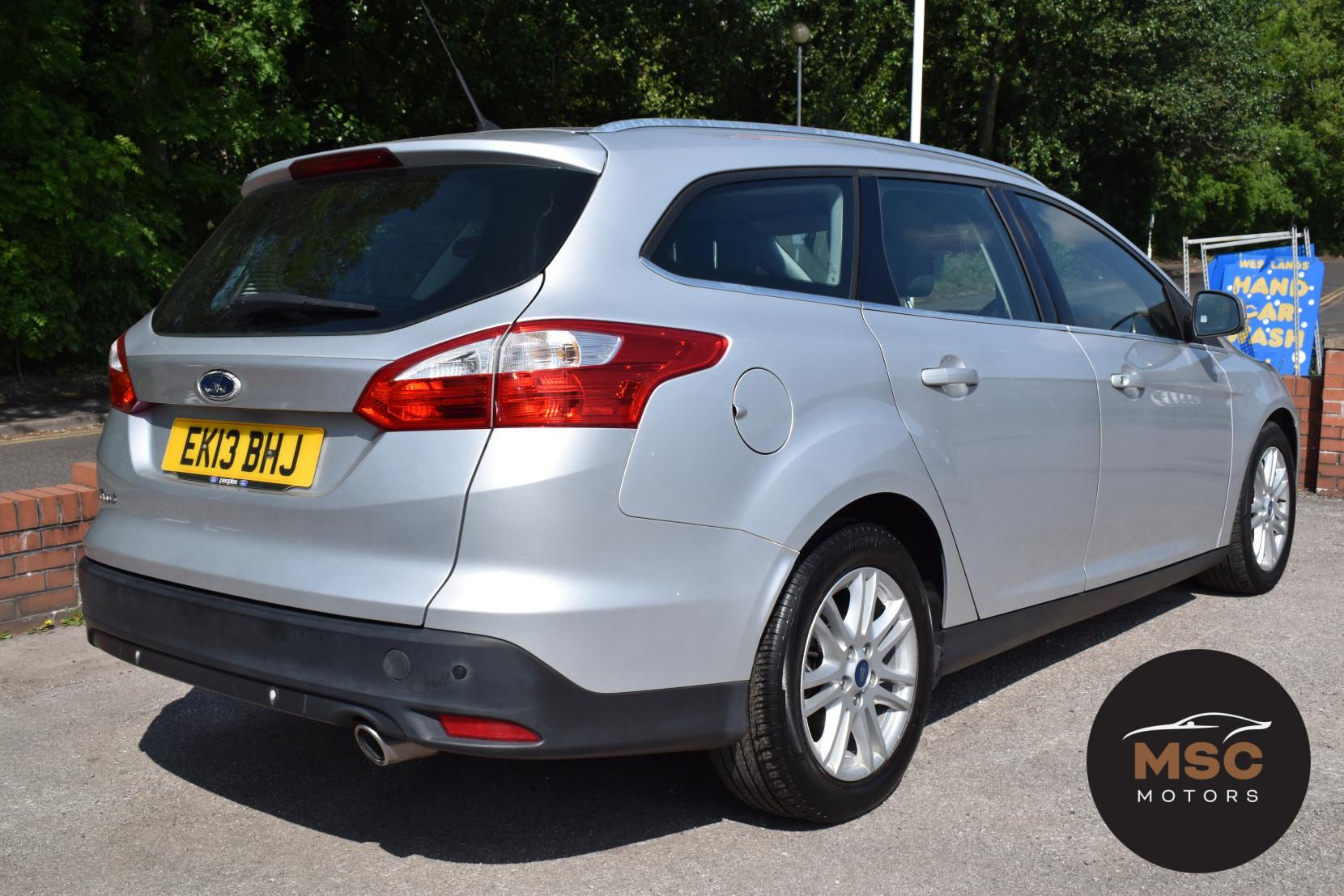 Ford Focus 2.0 TDCi Titanium Estate 5dr Diesel Powershift Euro 5 (140 ps)