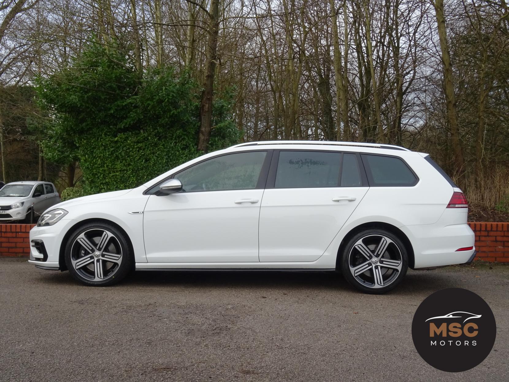 Volkswagen Golf 2.0 TSI R Estate 5dr Petrol DSG 4Motion Euro 6 (s/s) (300 ps)