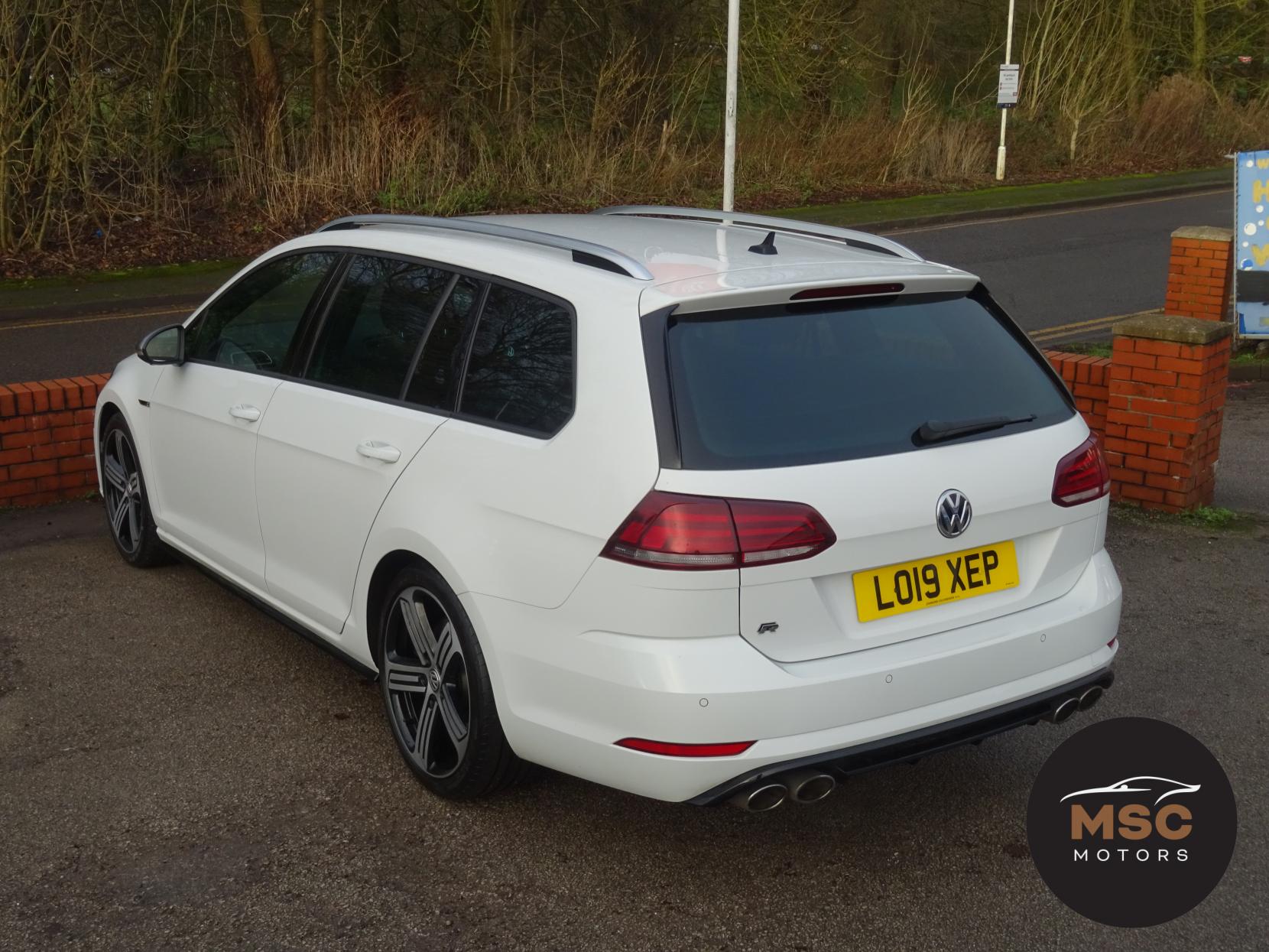 Volkswagen Golf 2.0 TSI R Estate 5dr Petrol DSG 4Motion Euro 6 (s/s) (300 ps)