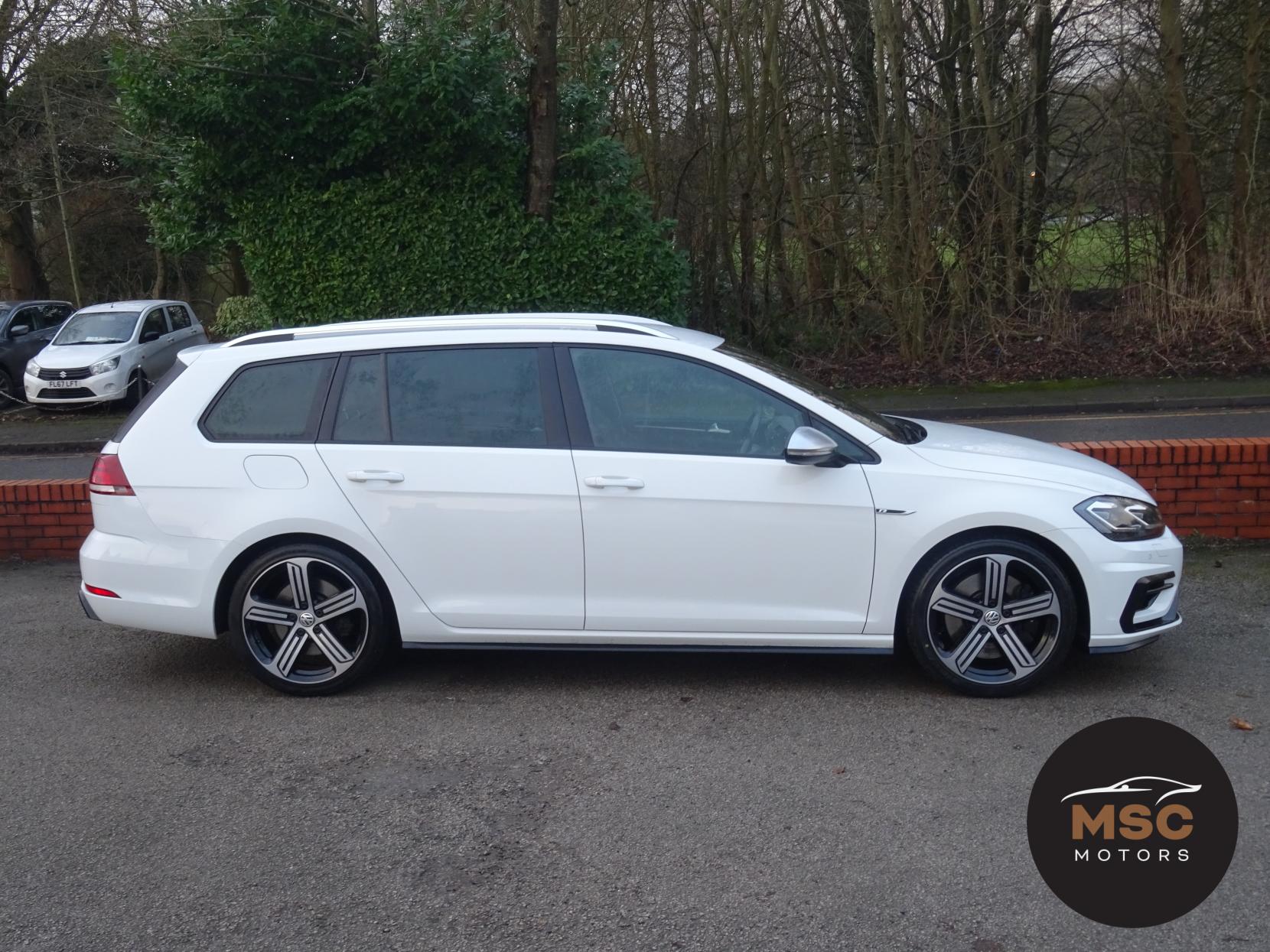 Volkswagen Golf 2.0 TSI R Estate 5dr Petrol DSG 4Motion Euro 6 (s/s) (300 ps)